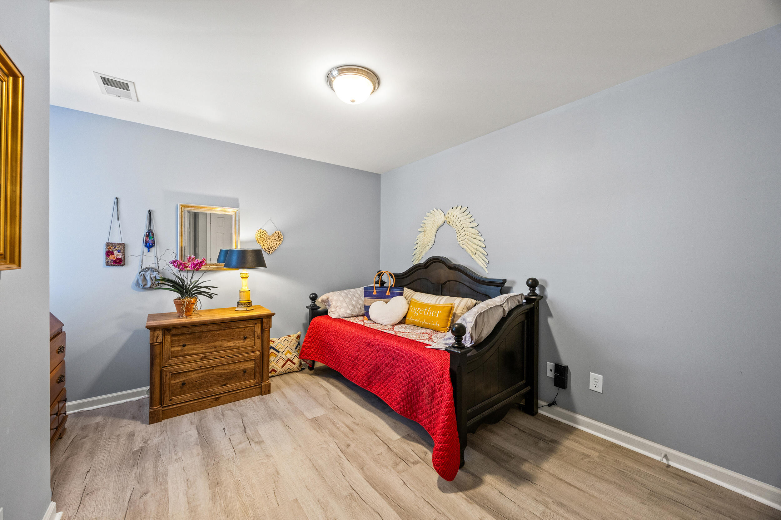 857 Malabu Drive, 8103