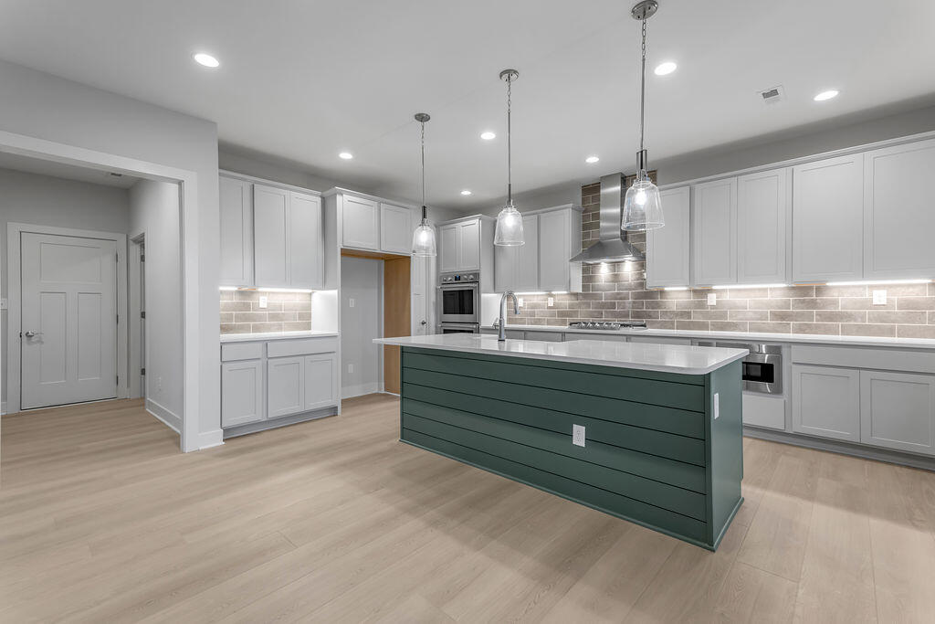 3468 Night Heron Way