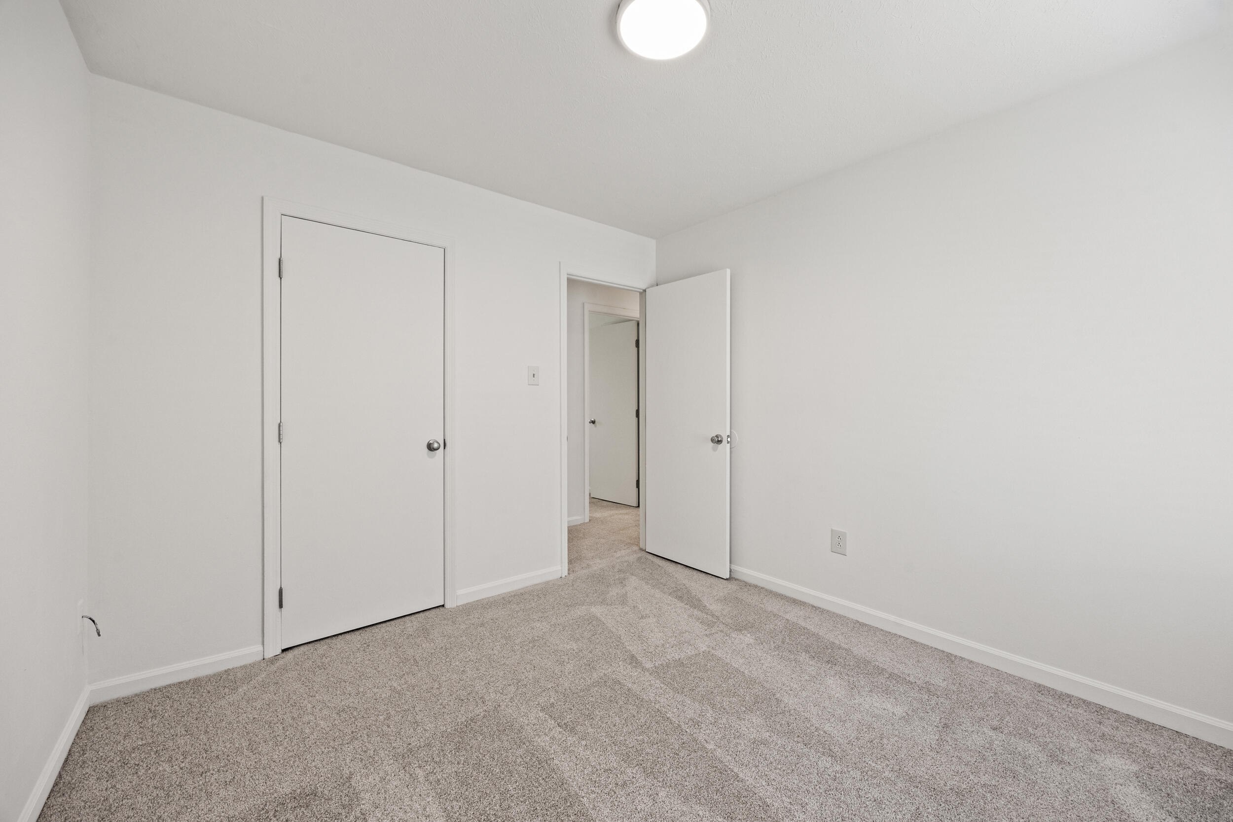 1583 Summerhill Drive