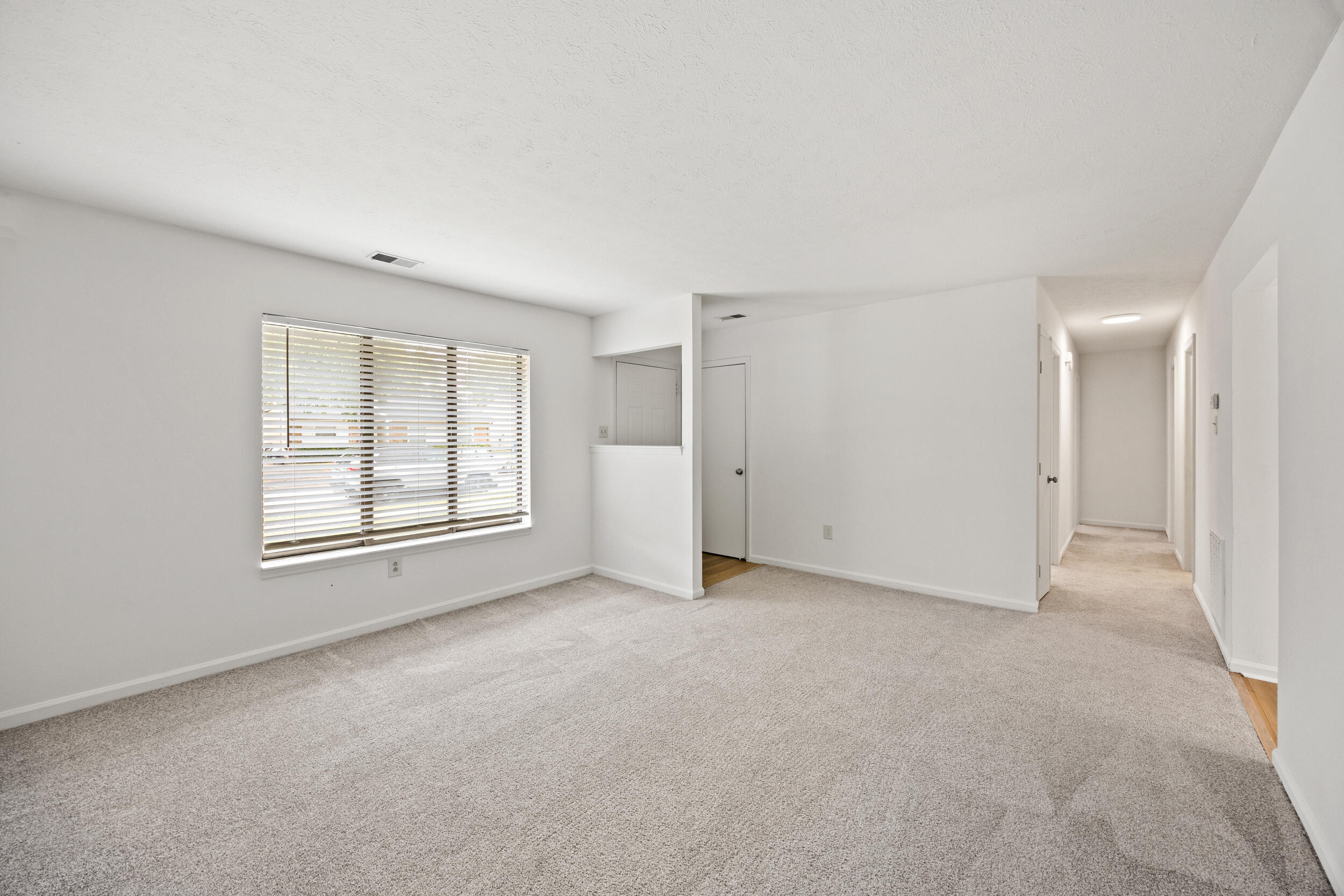 1583 Summerhill Drive