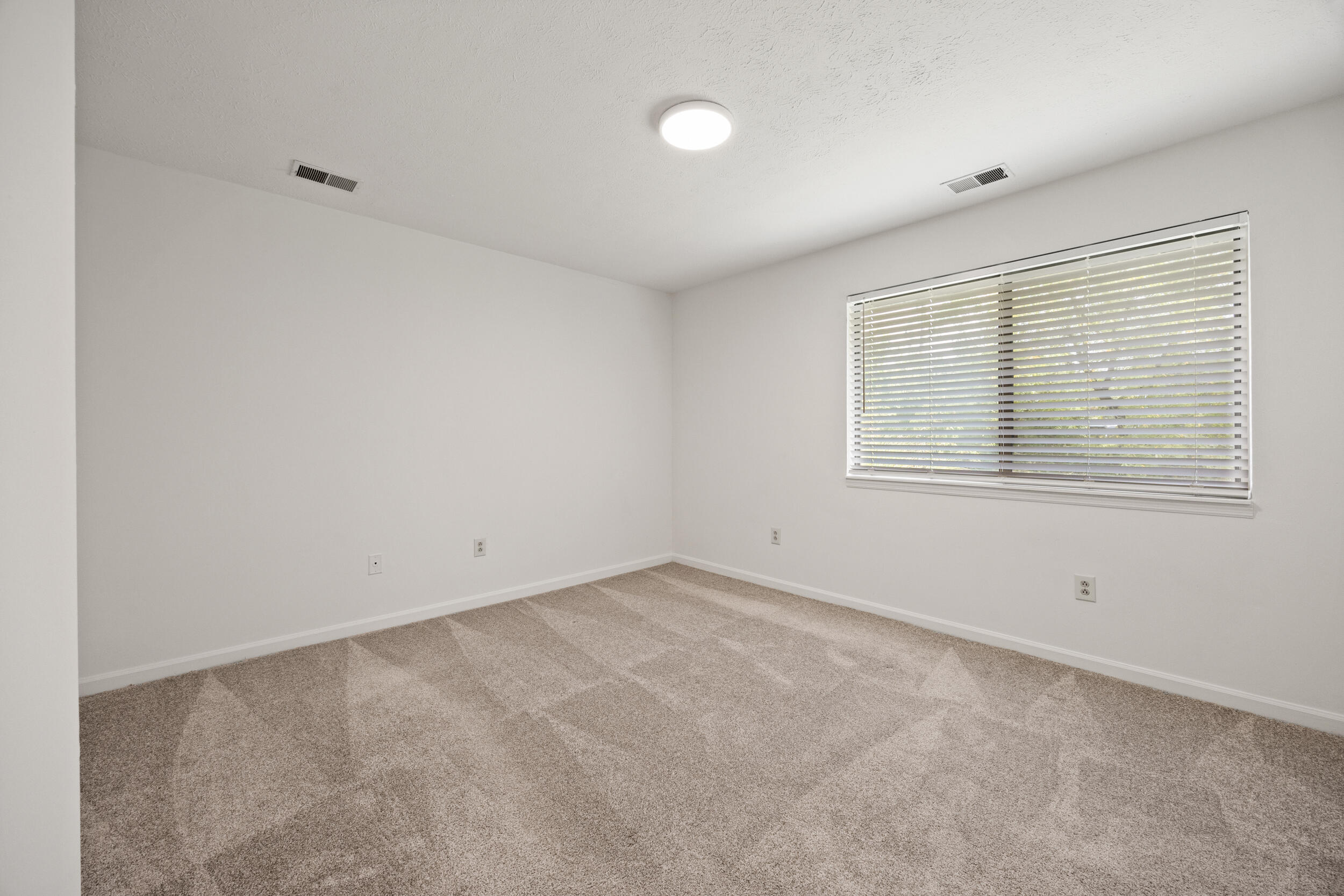 1583 Summerhill Drive