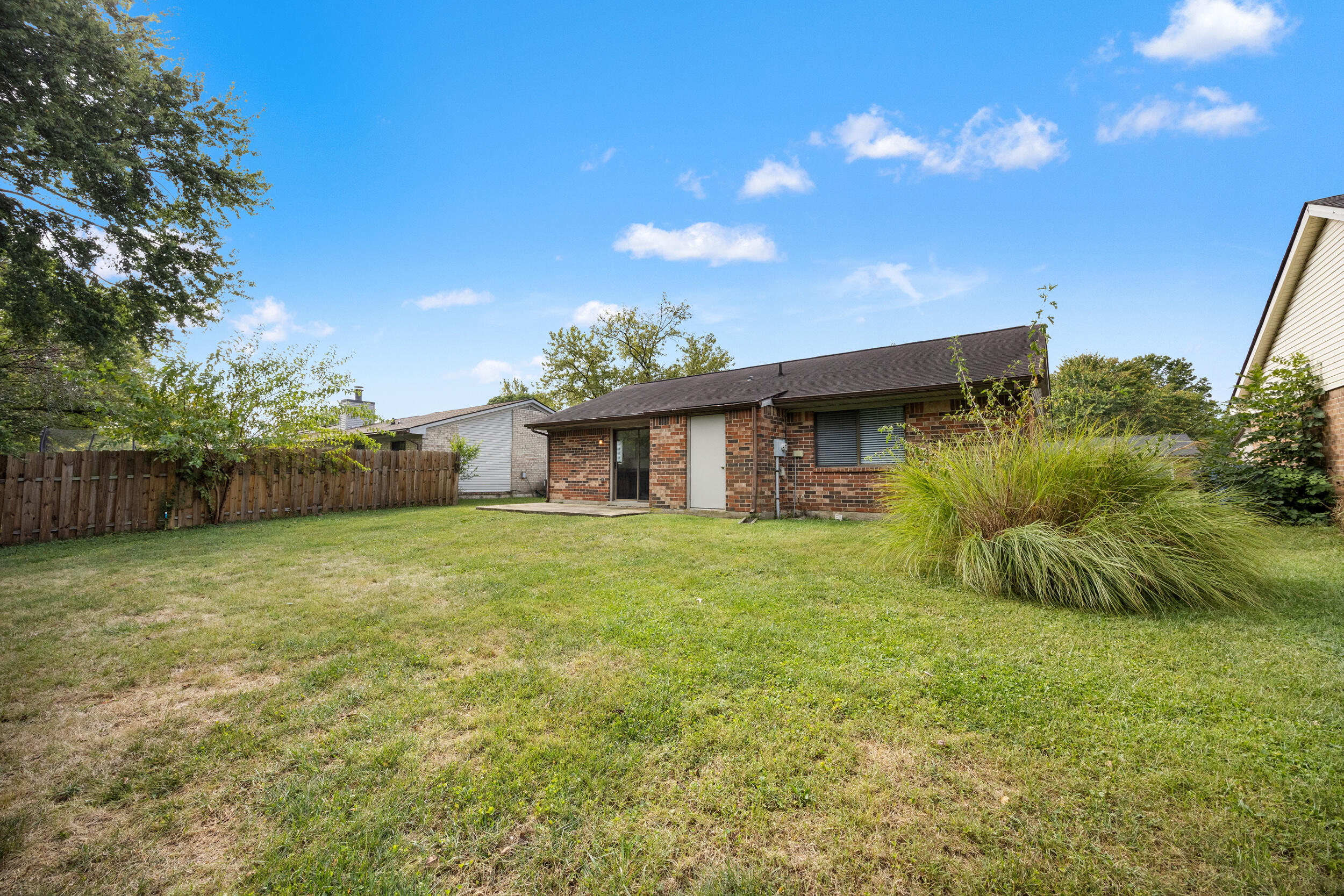 1583 Summerhill Drive