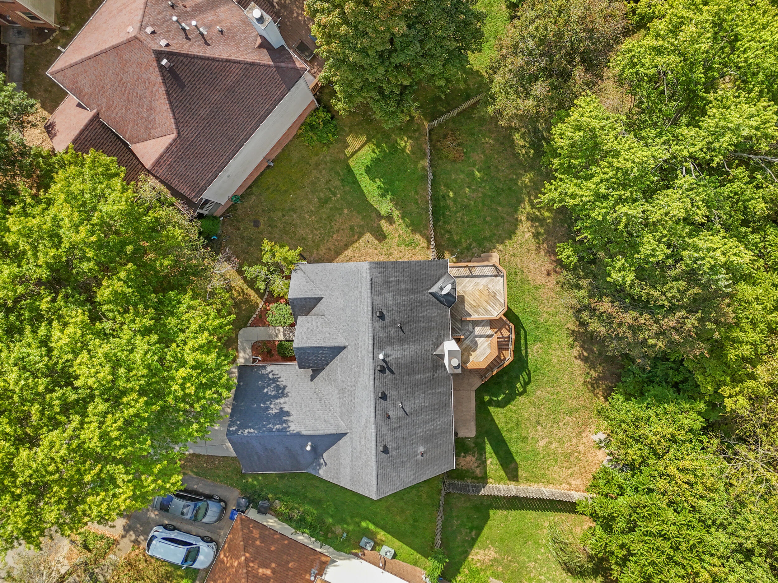3893 Scarlet Oak Lane