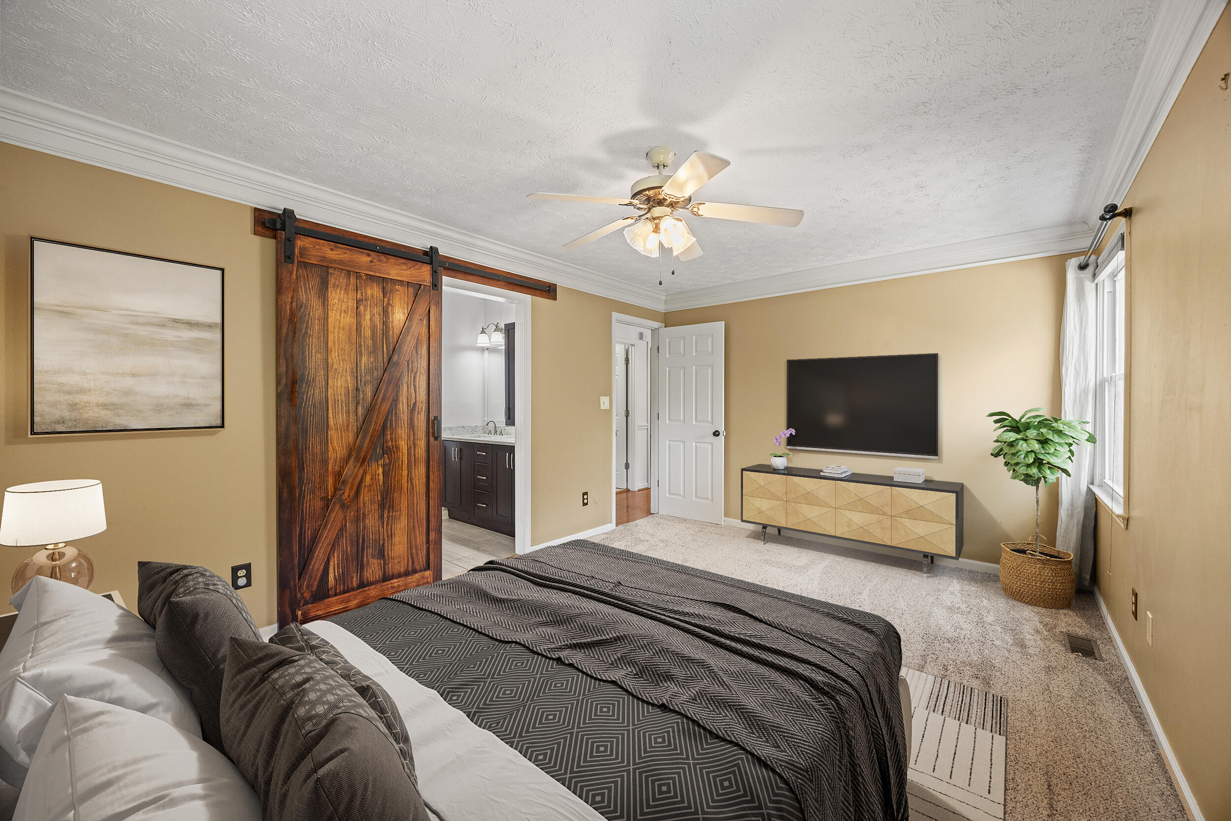 3893 Scarlet Oak Lane