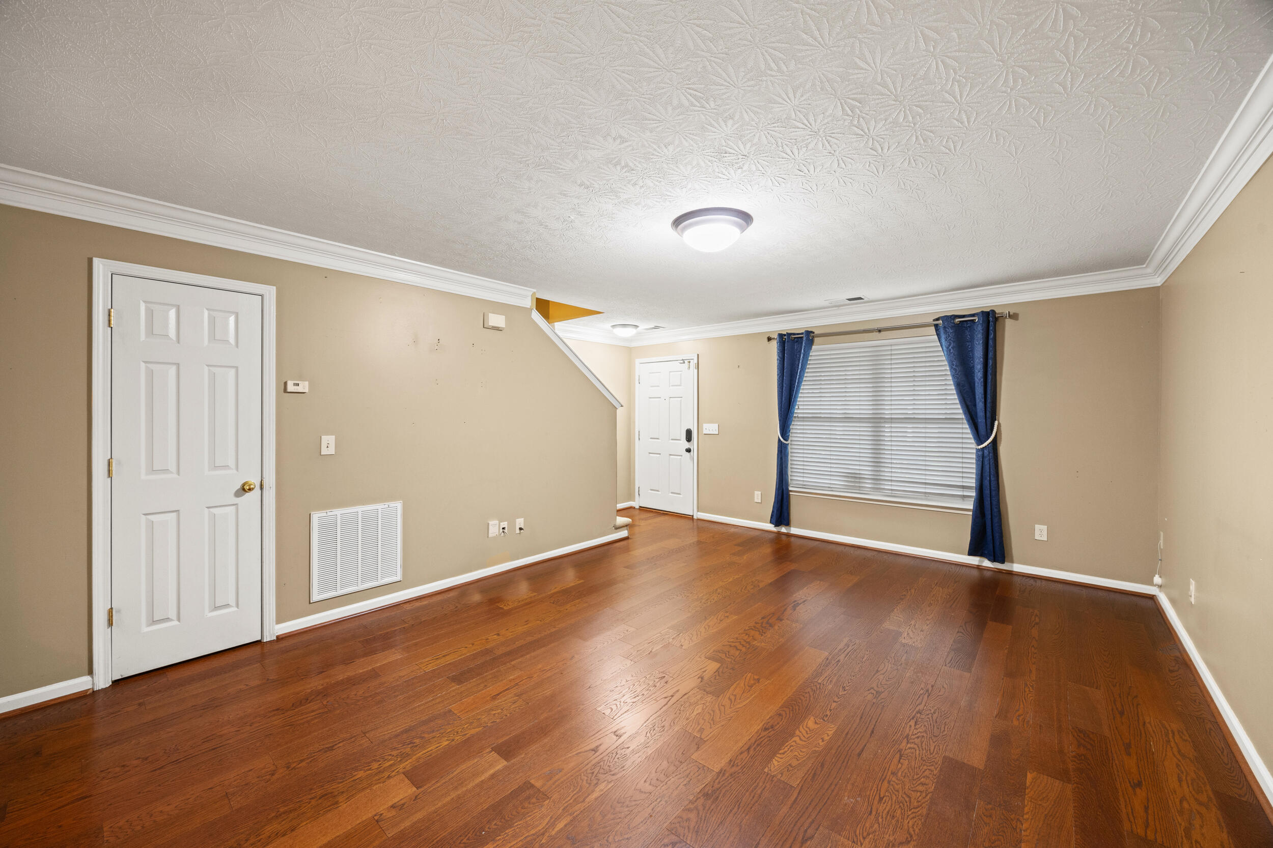 2333 Lonan Court