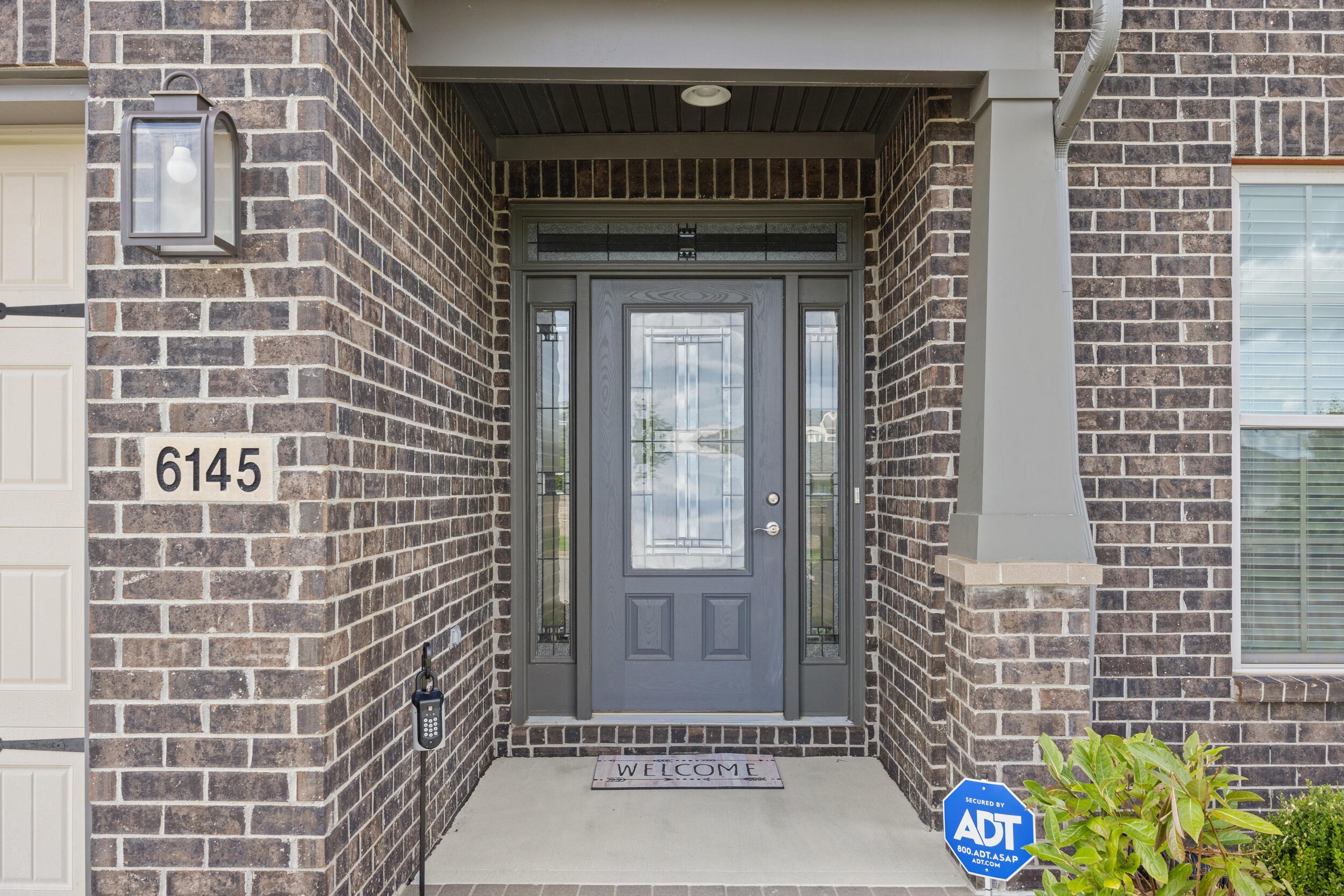 6145 Grey Oak Lane