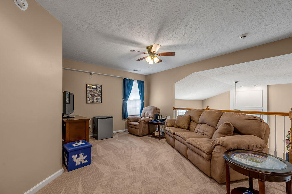 1004 Trevey Point