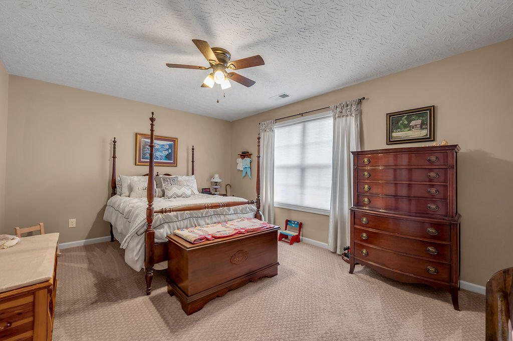 1004 Trevey Point