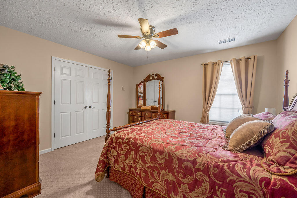 1004 Trevey Point