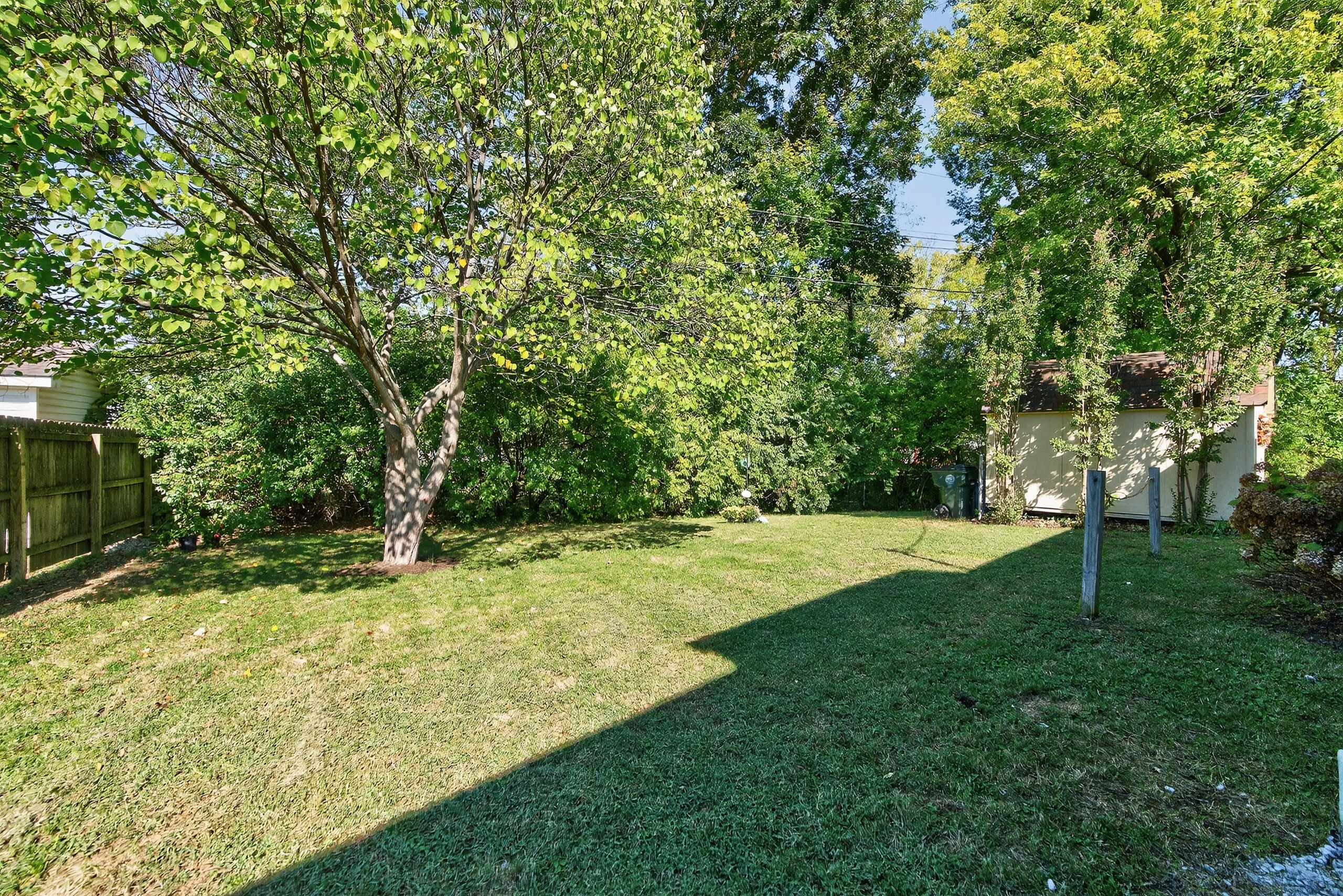 2401 Maplewood Drive