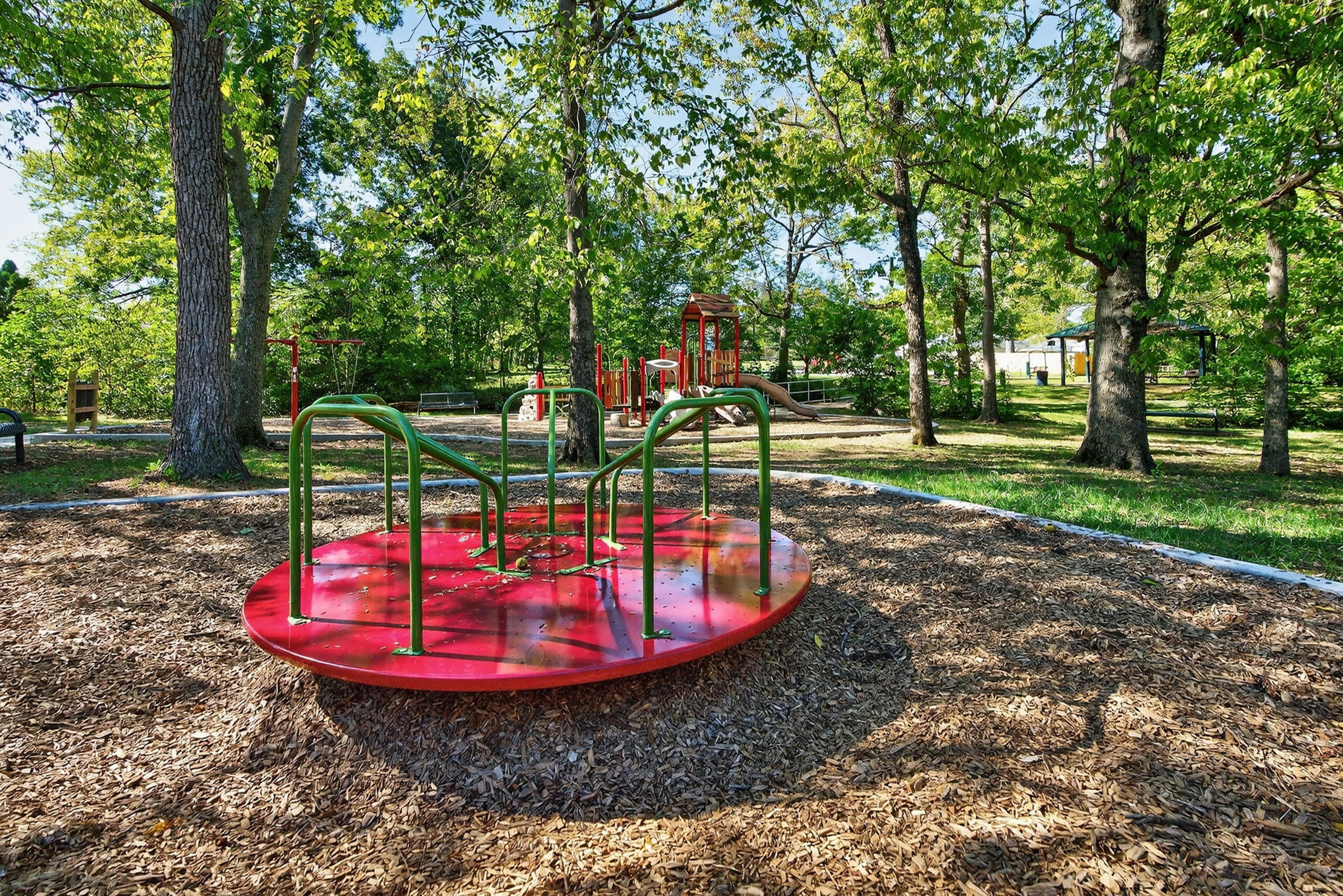 2401 Maplewood Drive