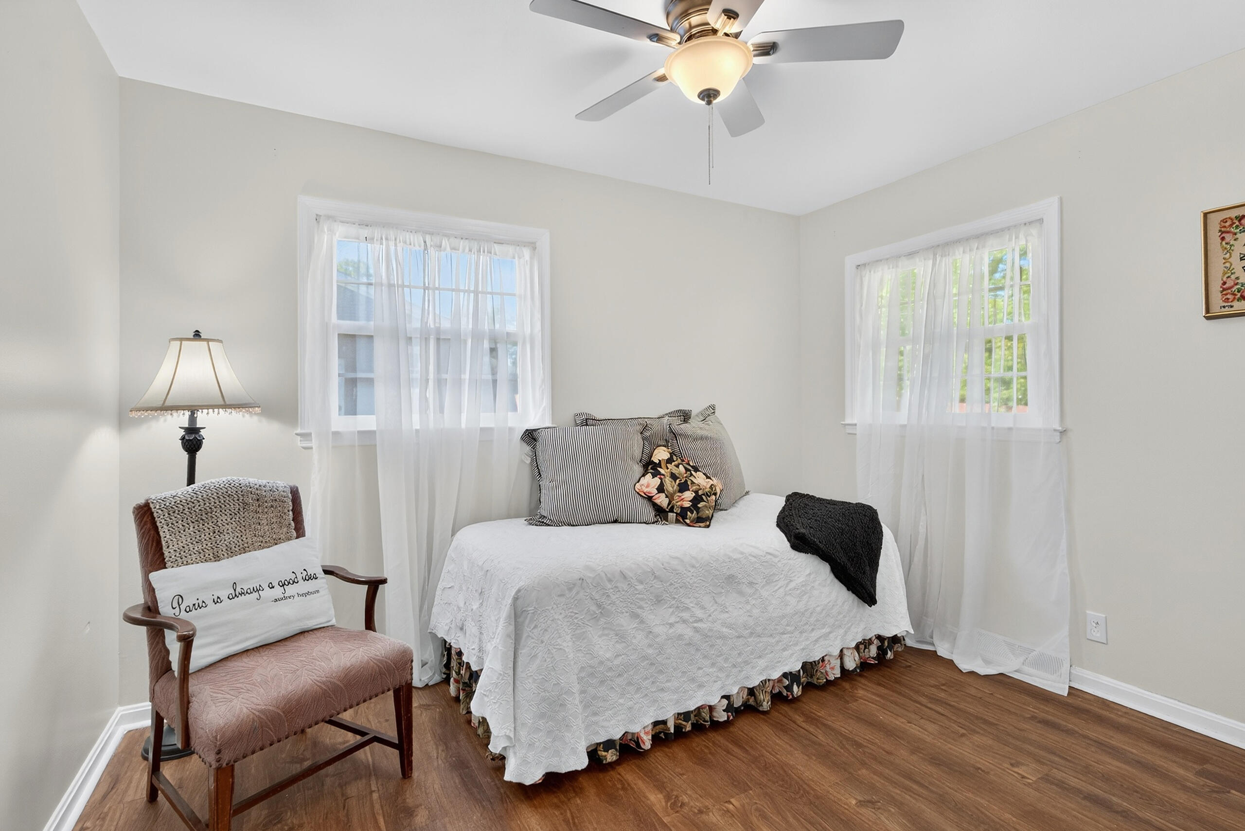 2401 Maplewood Drive