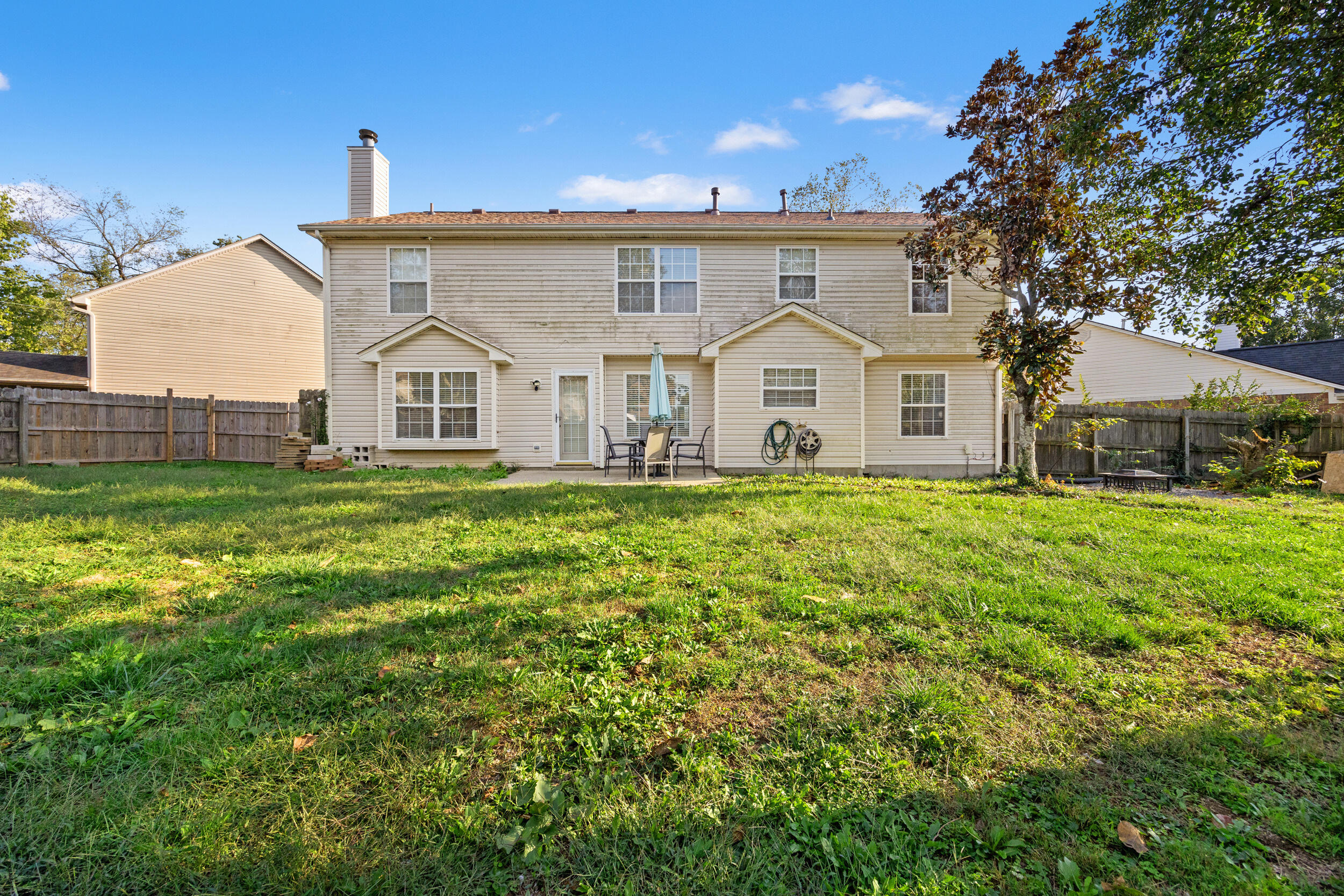 109 Hillock Court
