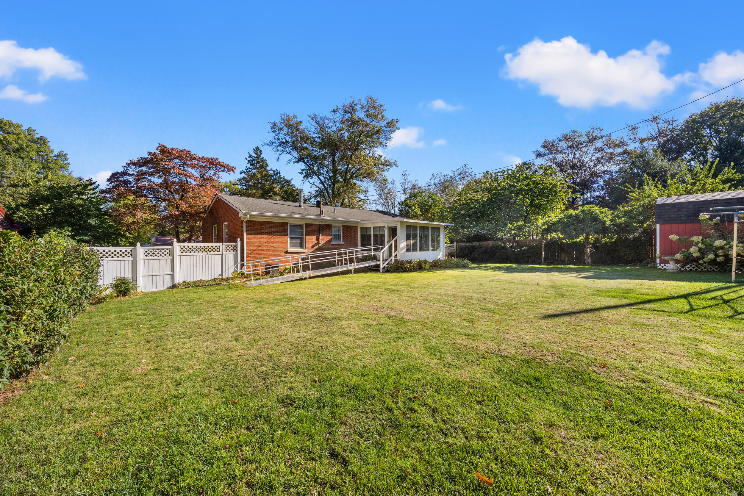 944 Maywick Drive, Lexington