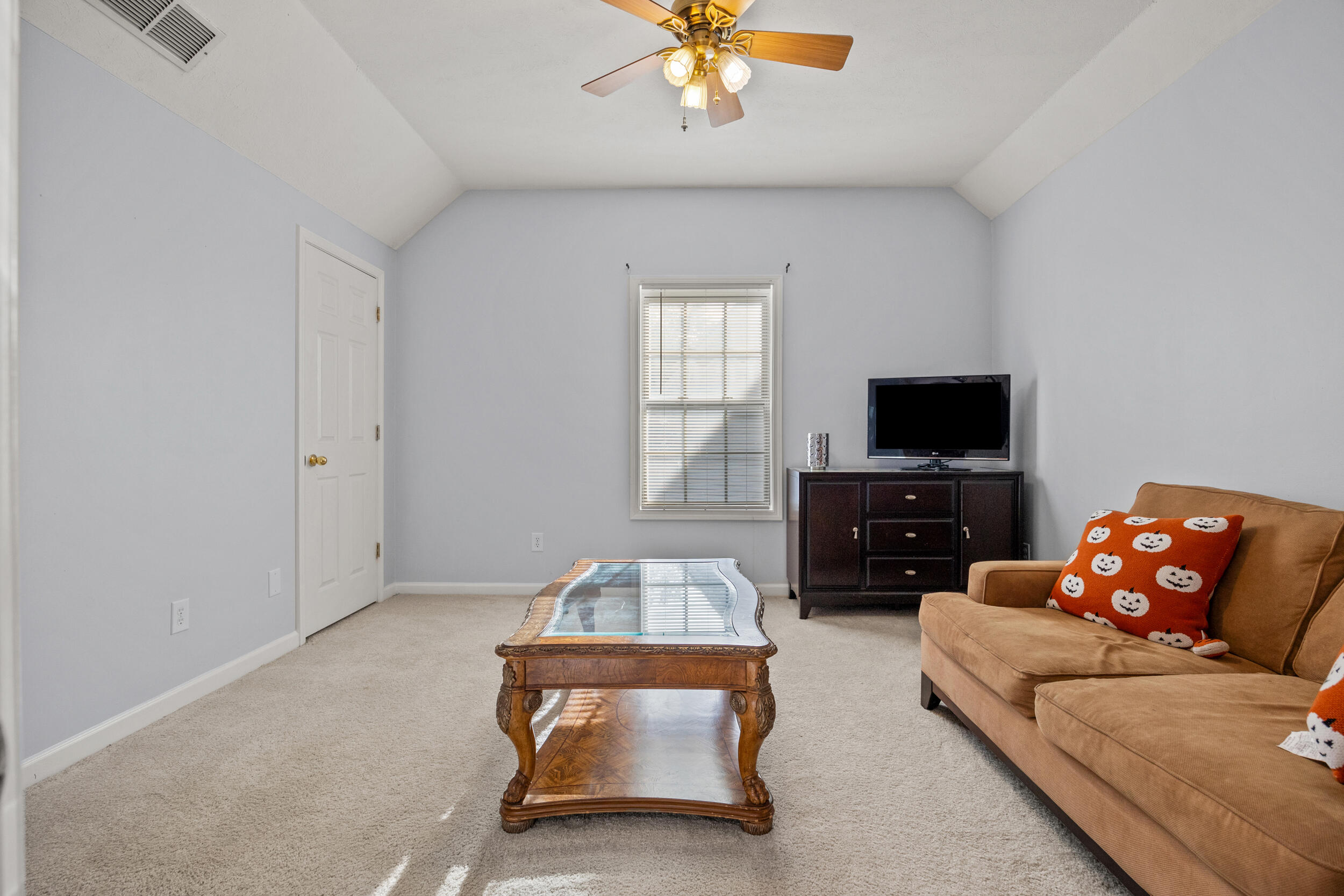 3300 Pueblo Court, Lexington