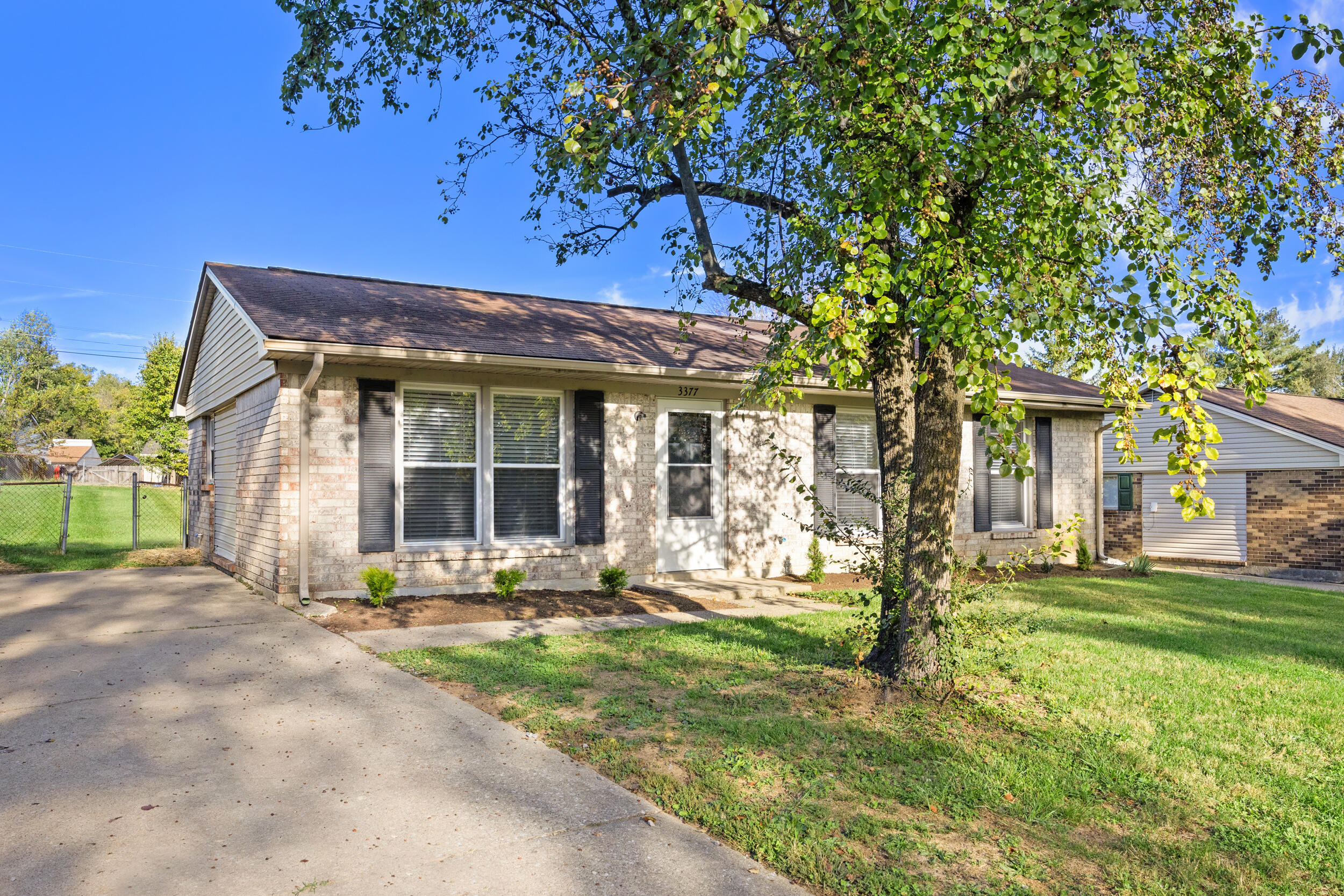 3377 Featherston Drive, Lexington