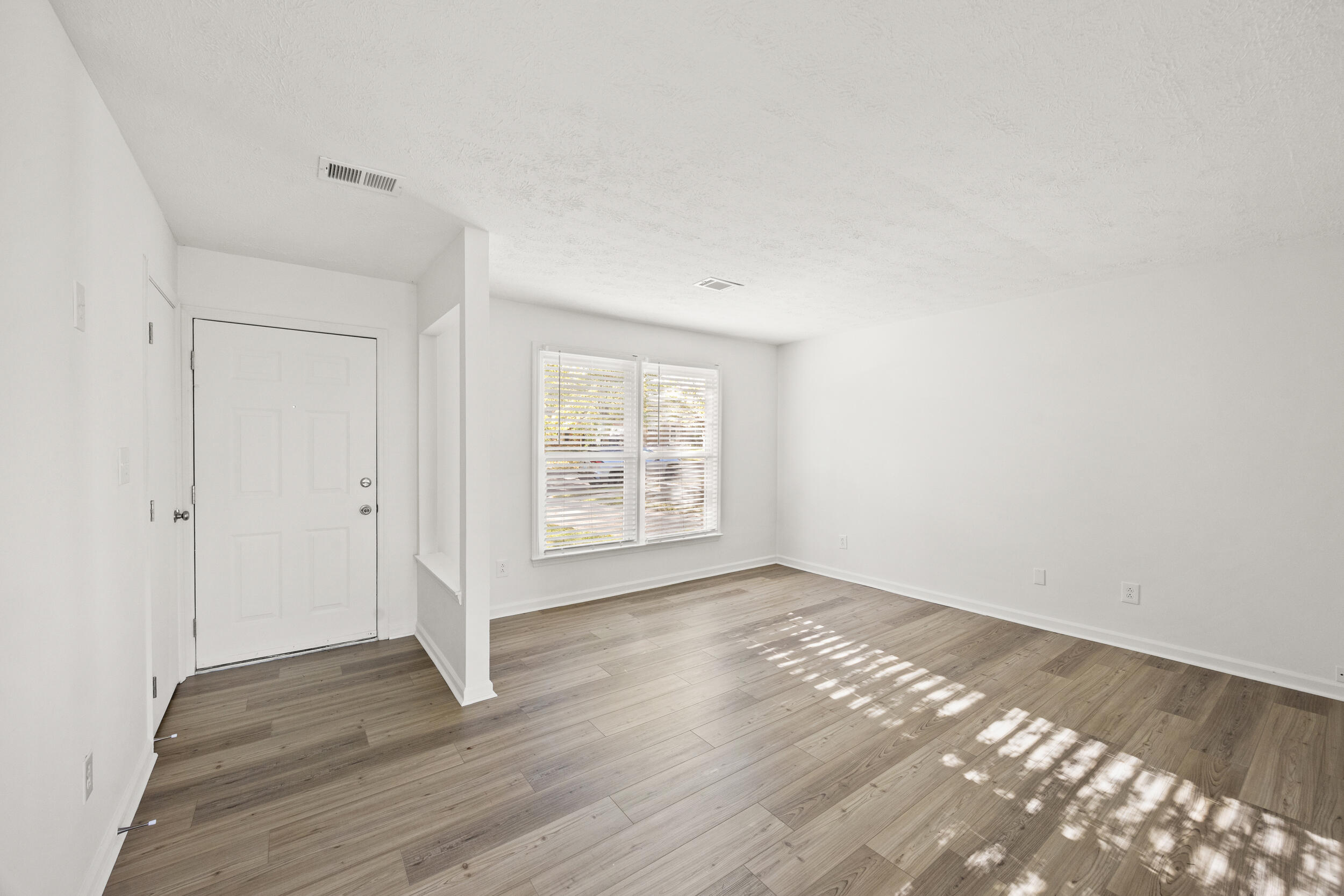 3377 Featherston Drive, Lexington