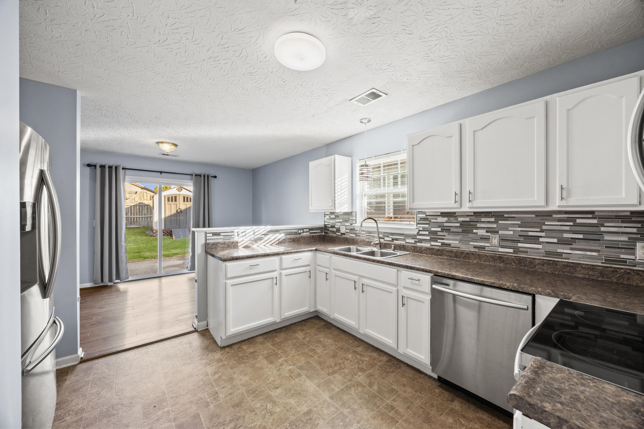 2329 Lonan Court, Lexington