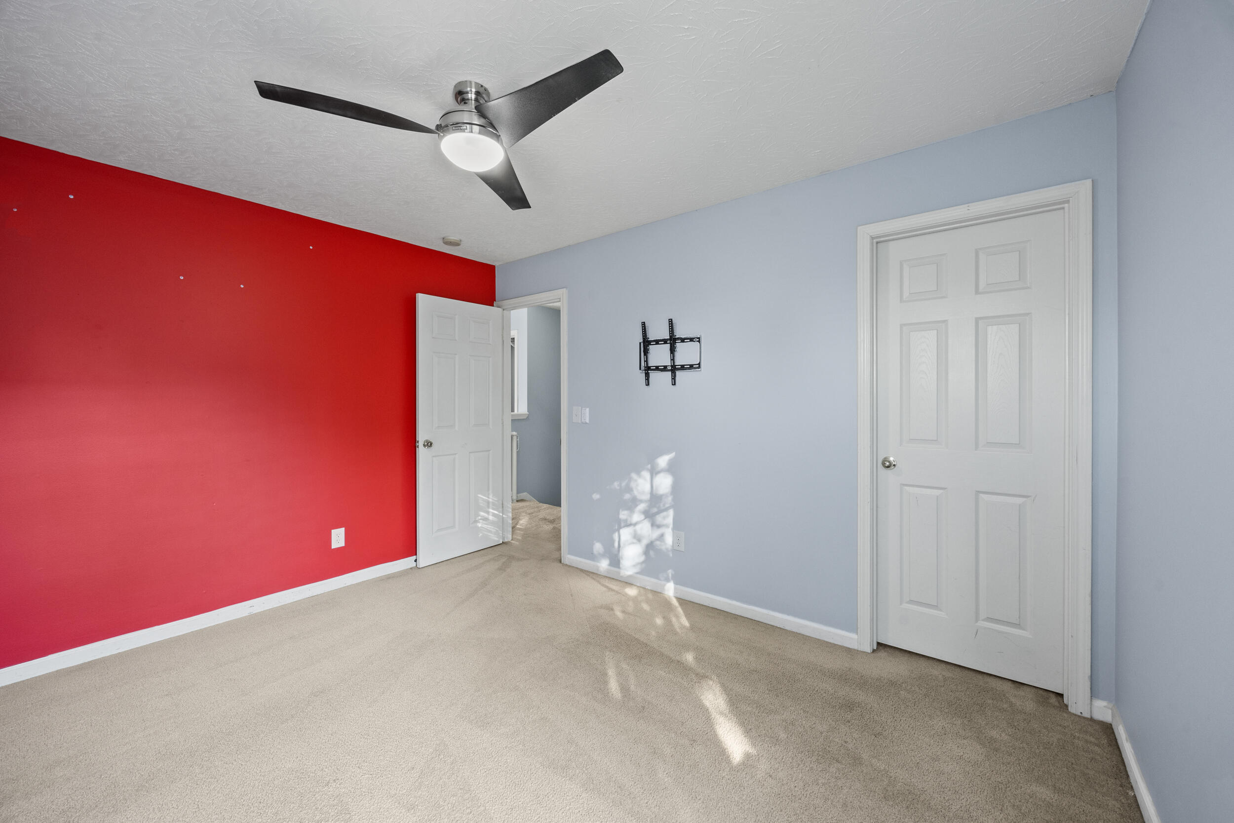 2329 Lonan Court, Lexington