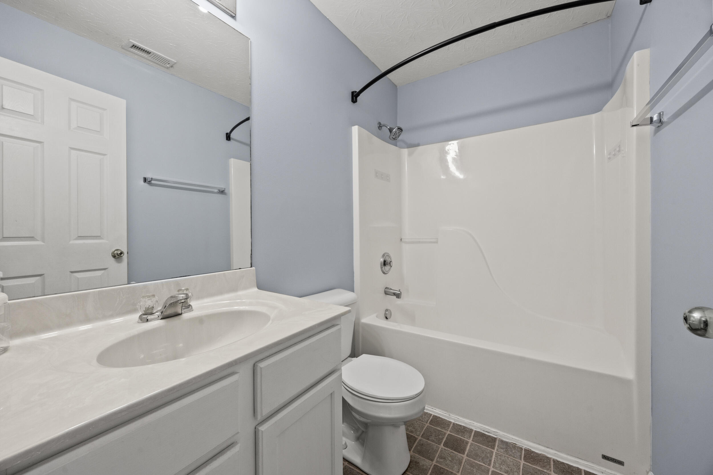 2329 Lonan Court, Lexington