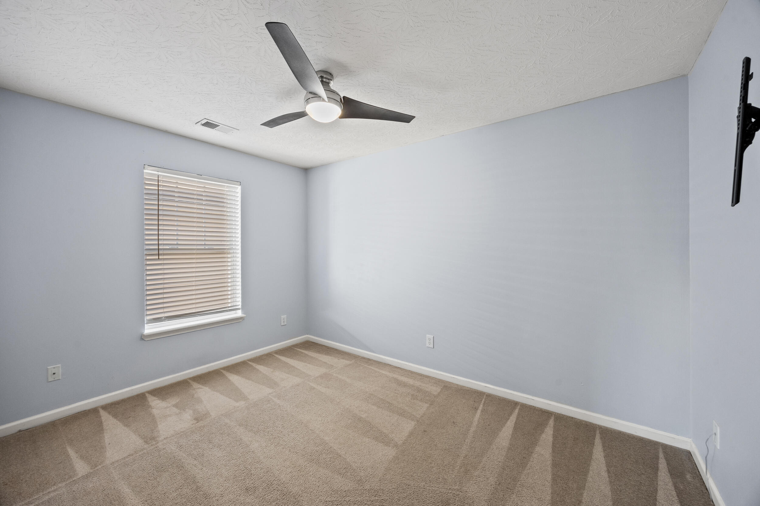 2329 Lonan Court, Lexington