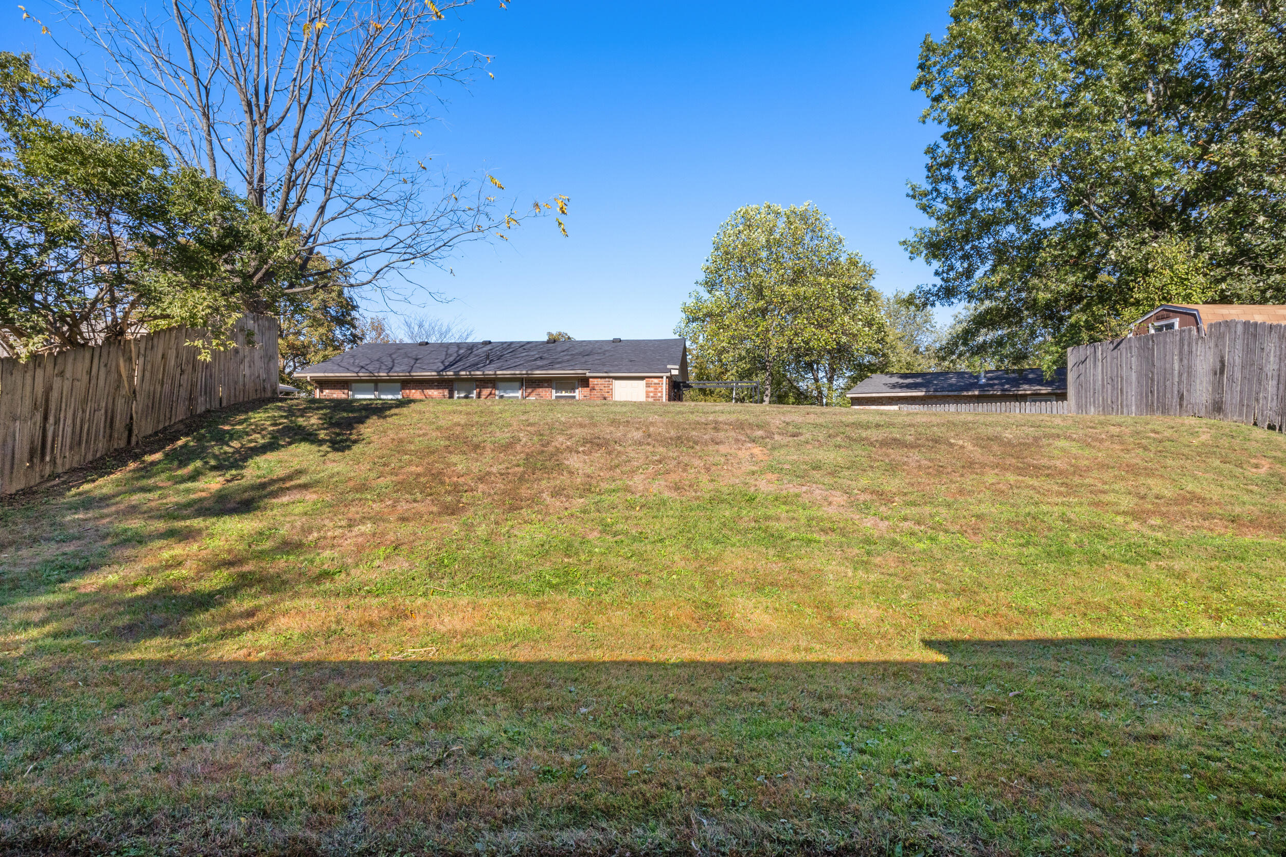 1587 Samara Glen Way, Lexington