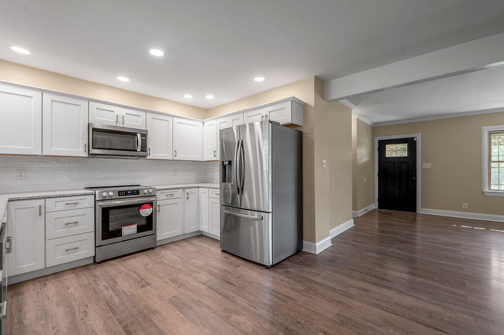 110 Hampton Ave Exd, Winchester