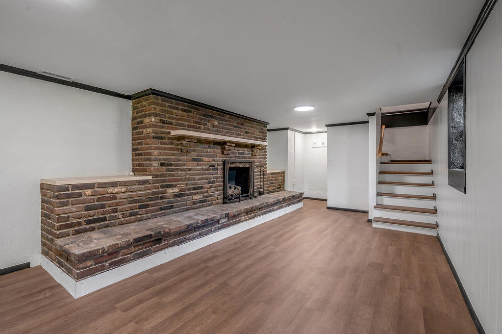 110 Hampton Ave Exd, Winchester