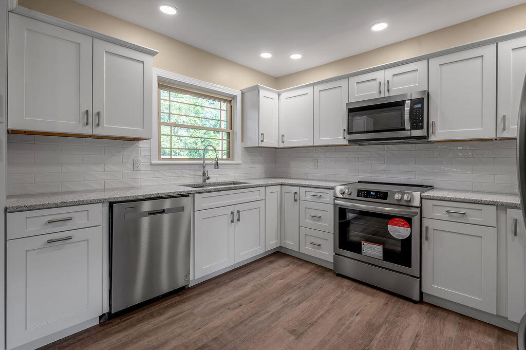 110 Hampton Ave Exd, Winchester