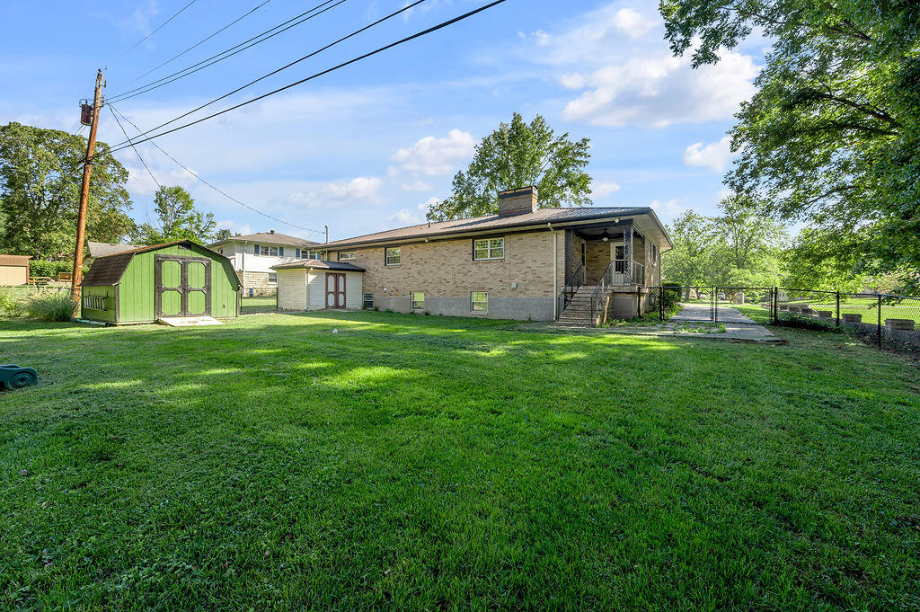 110 Hampton Ave Exd, Winchester