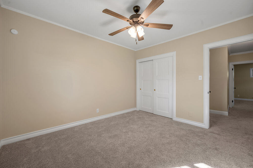 110 Hampton Ave Exd, Winchester