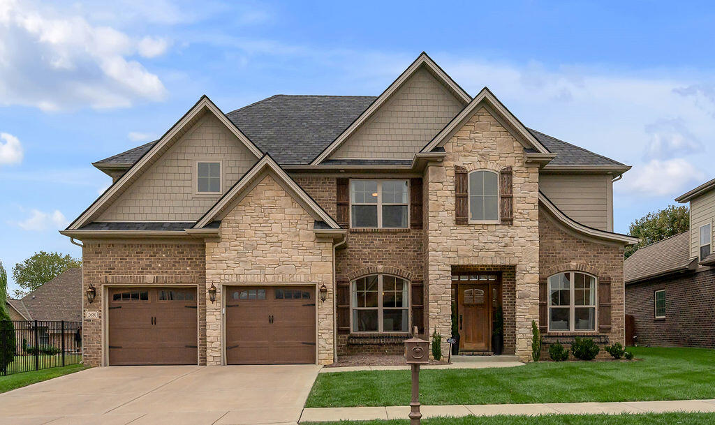 2680 Lucca Place, Lexington