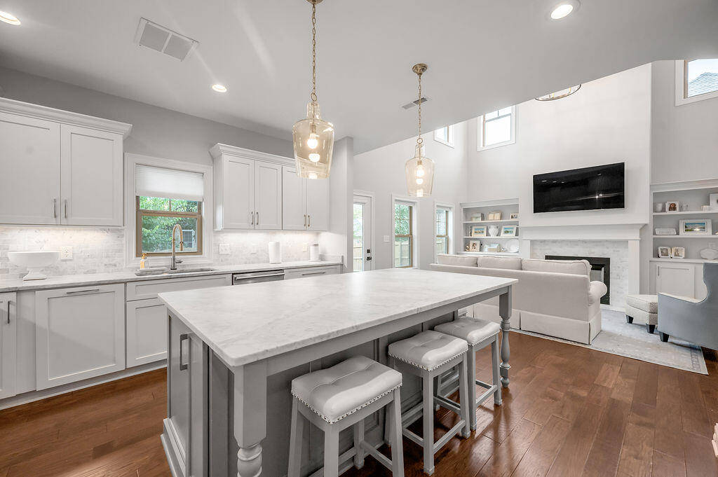 2680 Lucca Place, Lexington