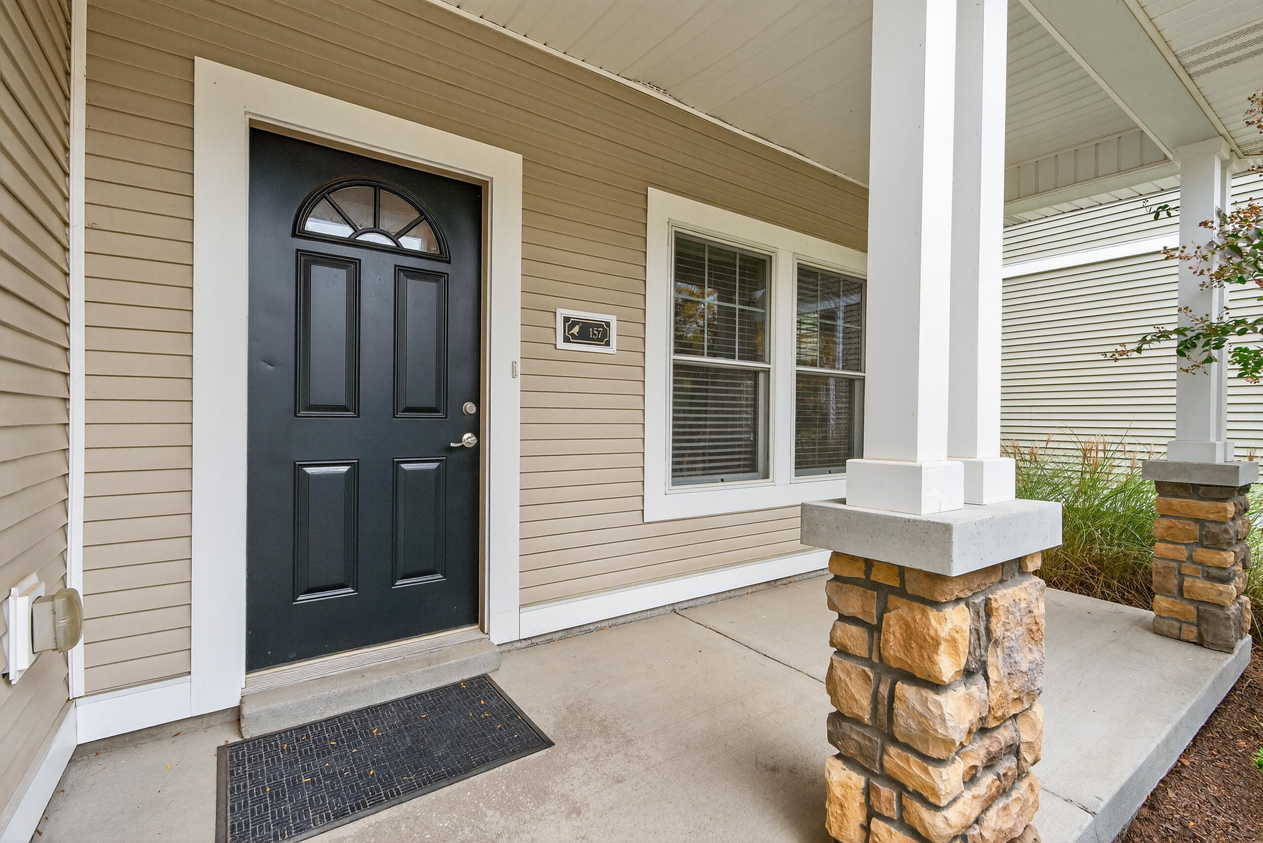 157 Towne Square Park