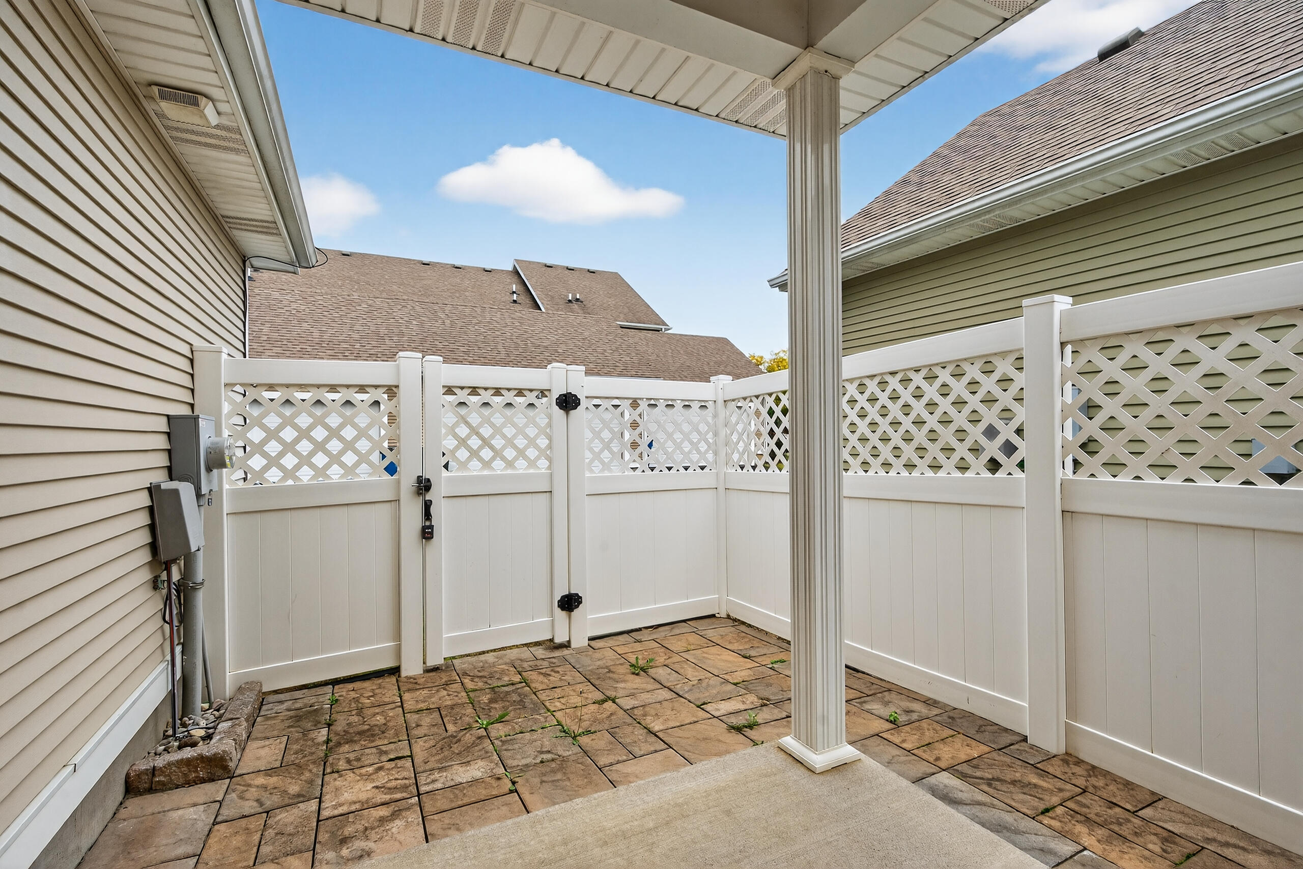 157 Towne Square Park