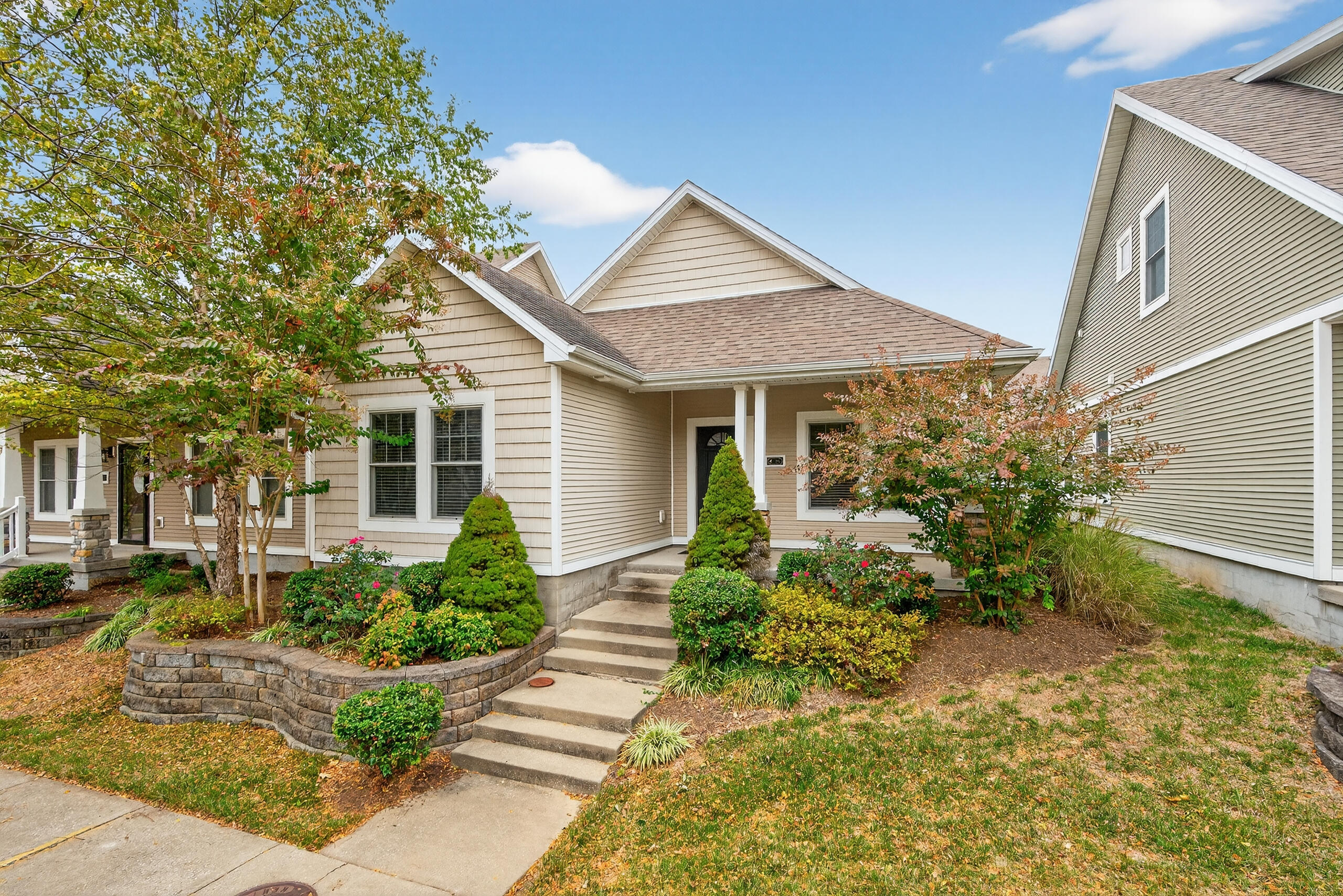 157 Towne Square Park