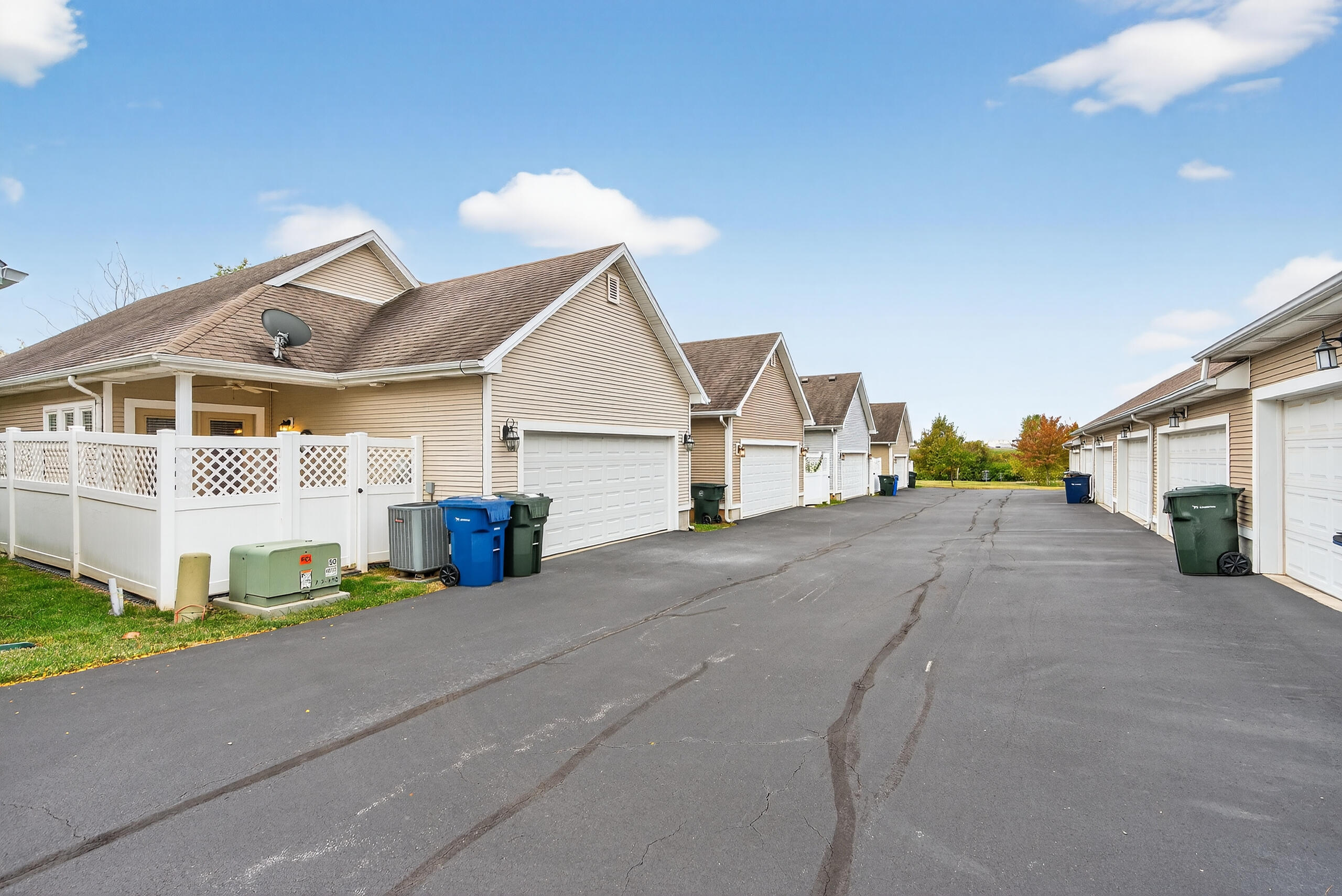 157 Towne Square Park