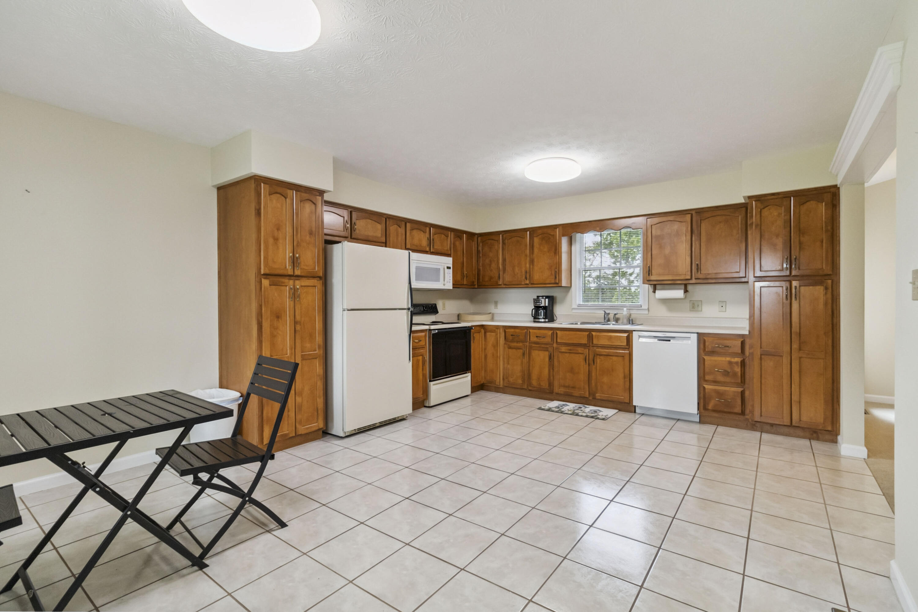 2851 Doylesville Road