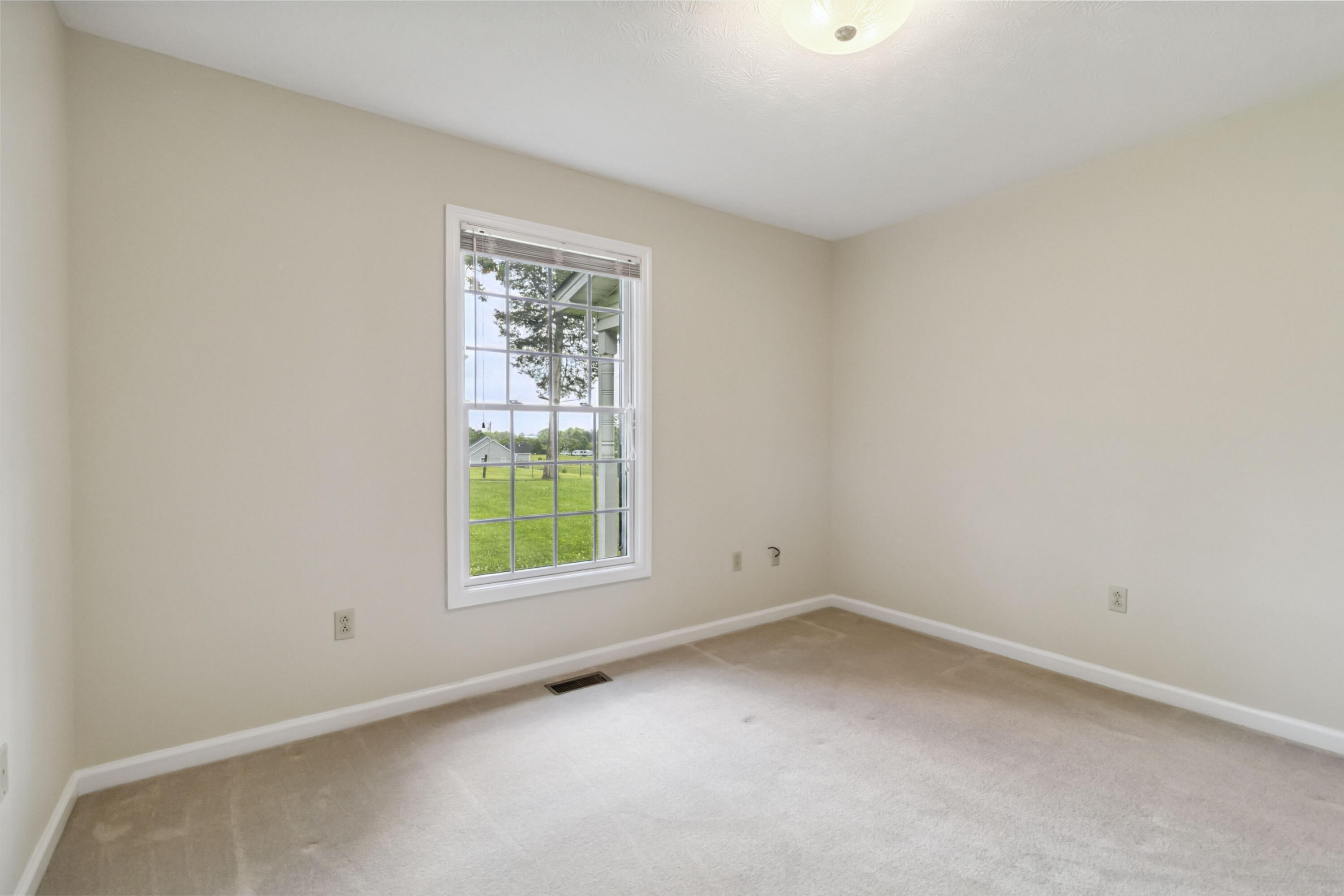 2851 Doylesville Road