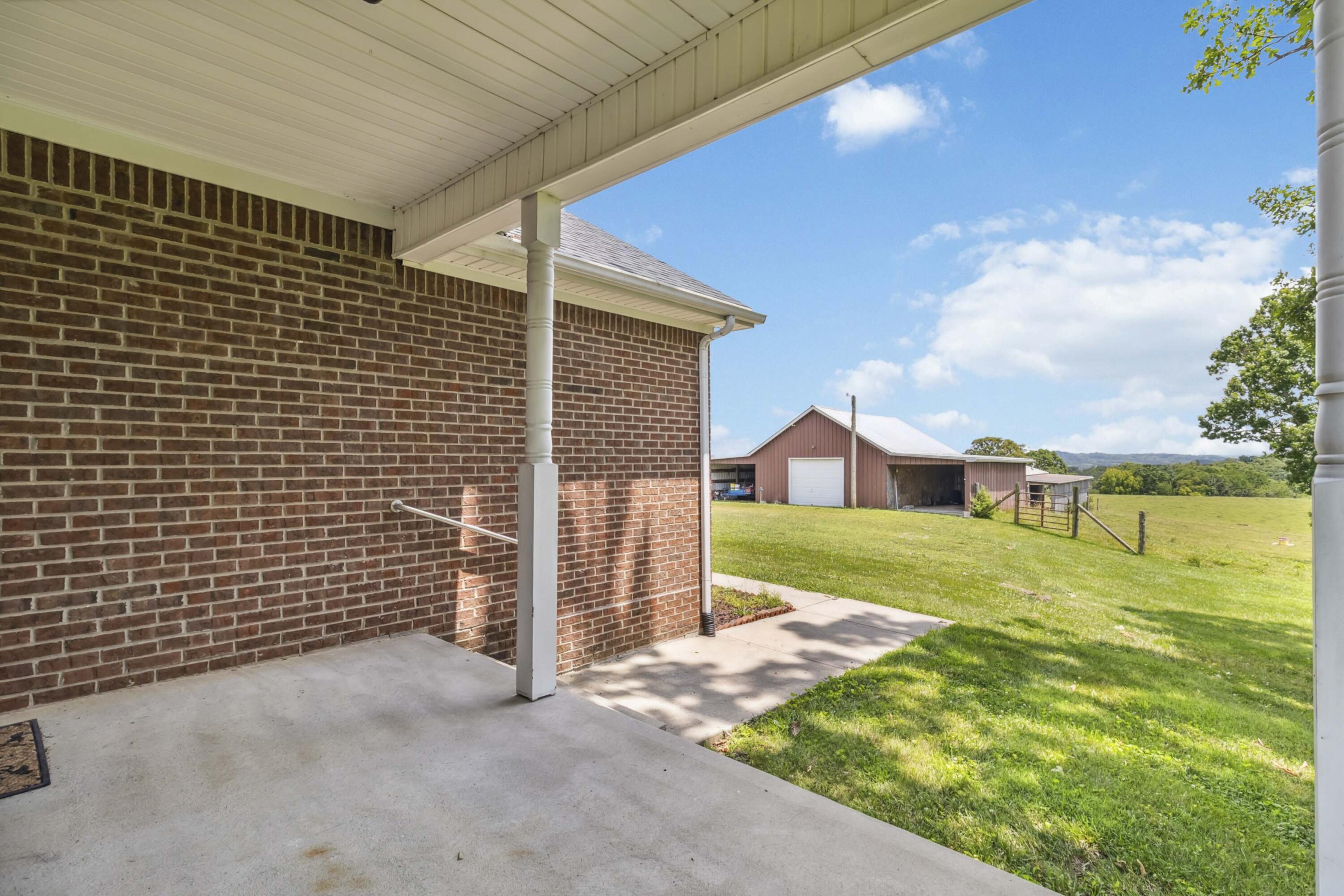 2851 Doylesville Road