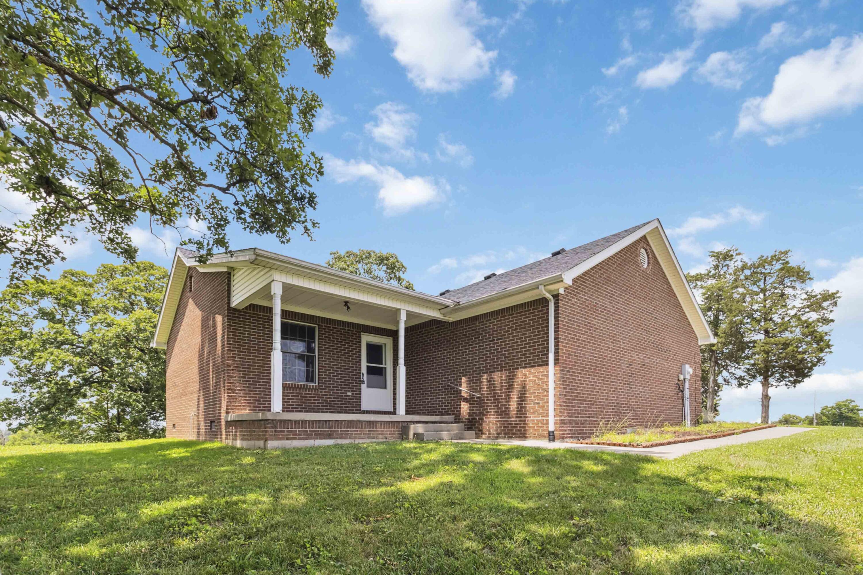 2851 Doylesville Road