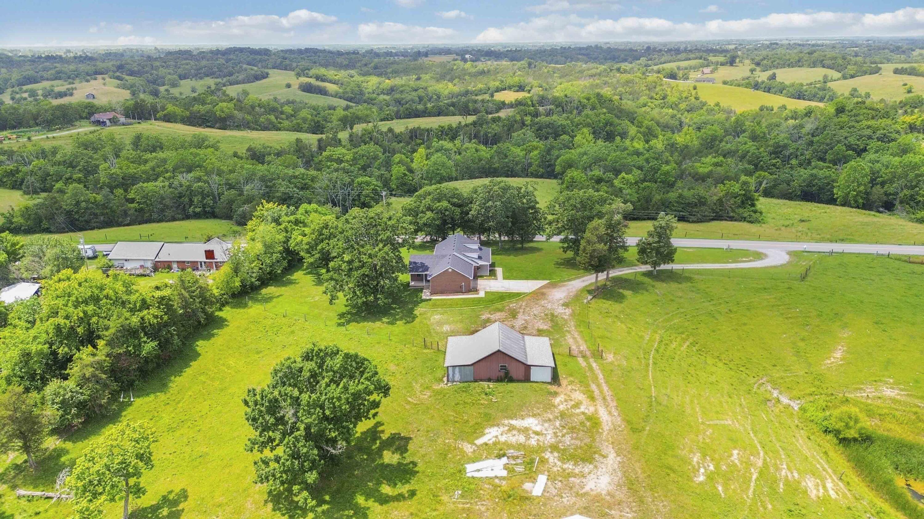 2851 Doylesville Road