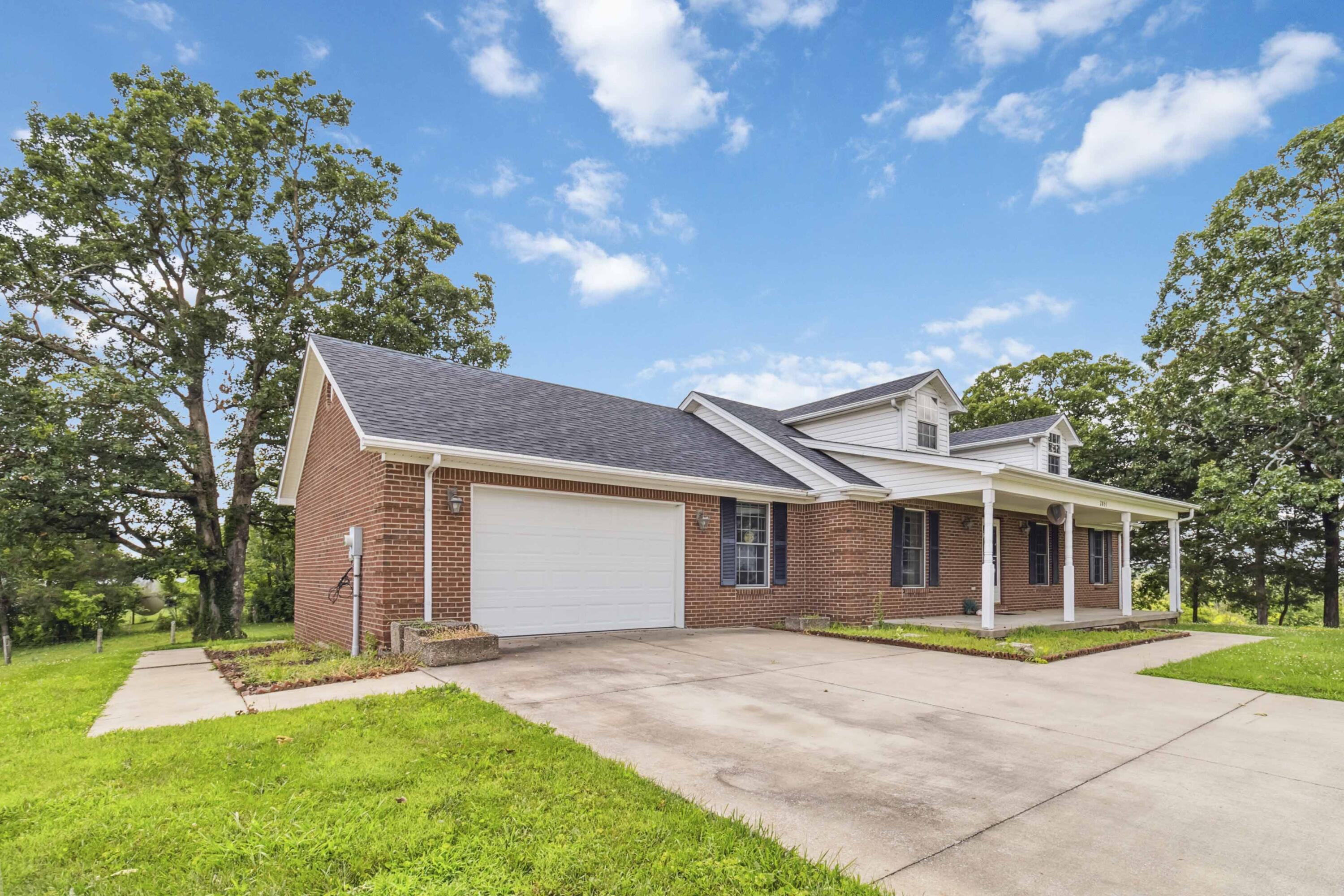 2851 Doylesville Road