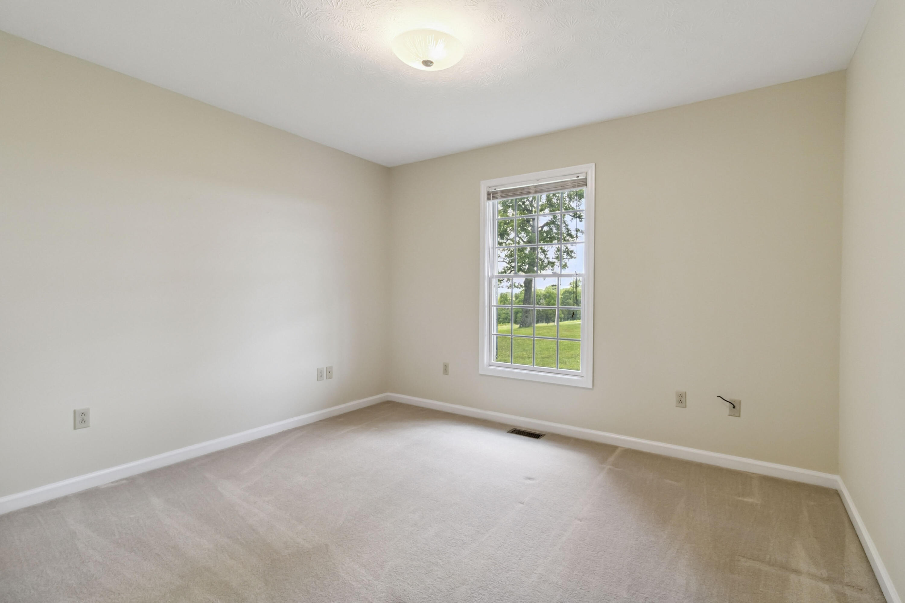 2851 Doylesville Road