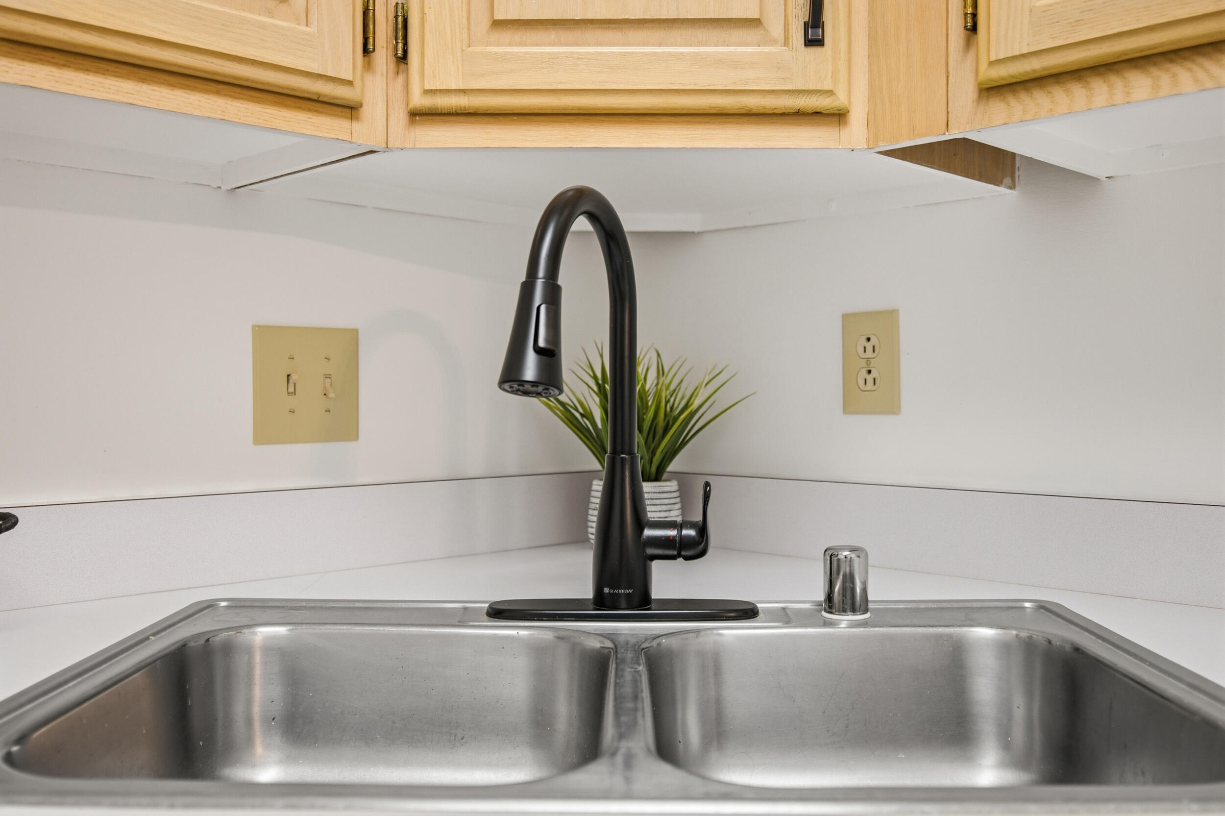 1068 Armstrong Mill Road, A