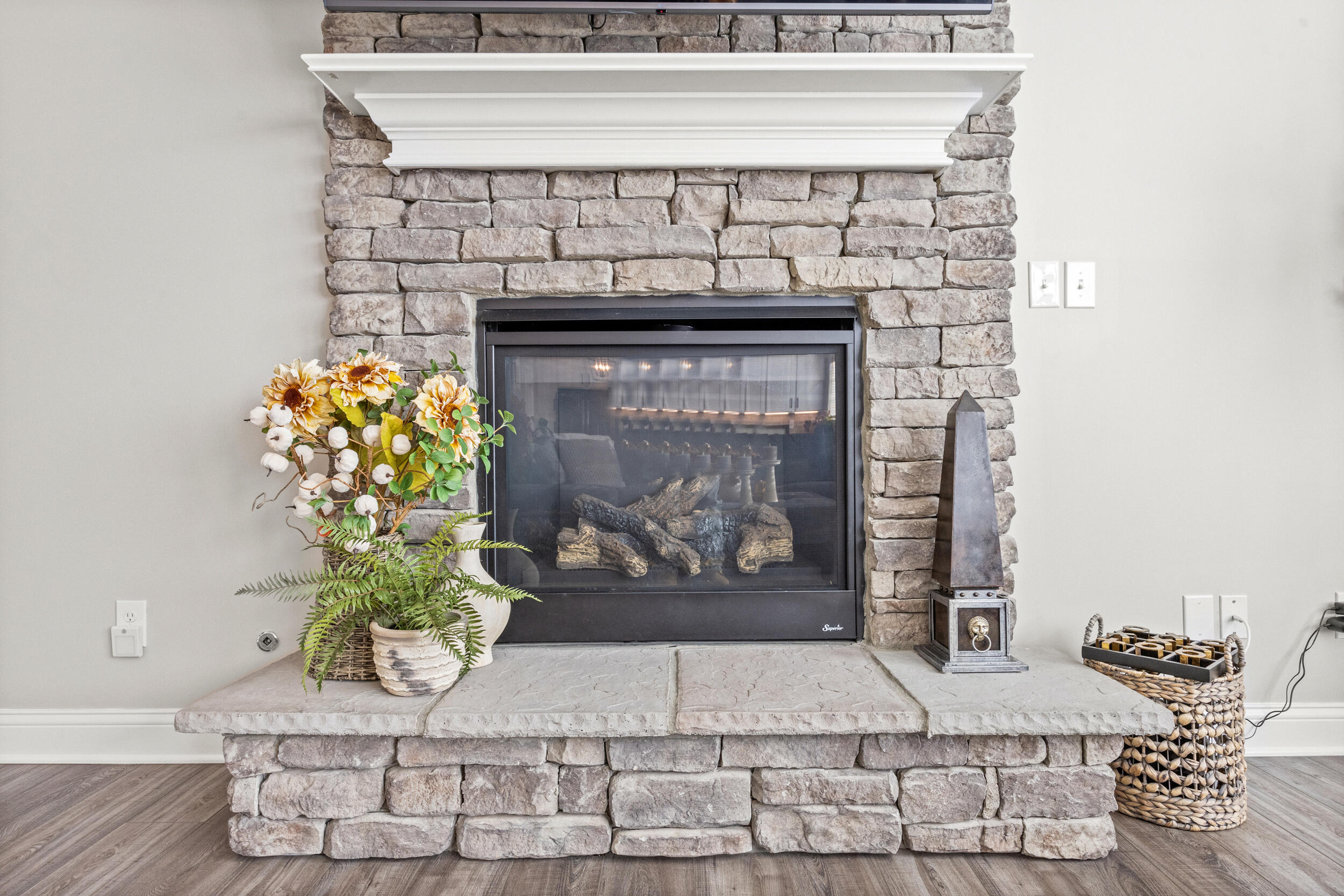 109 Blackthorn Drive