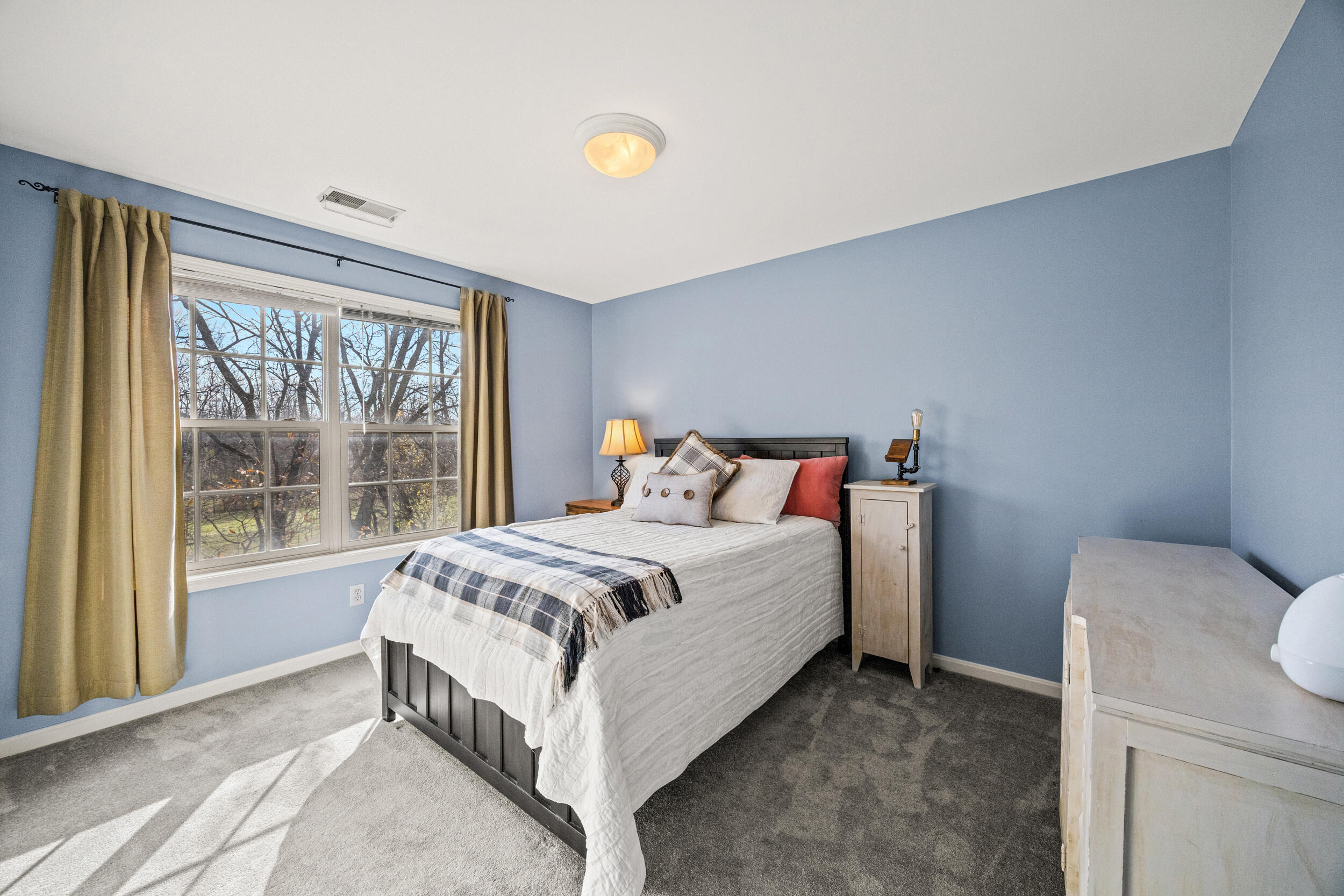 1777 Courtney Avenue