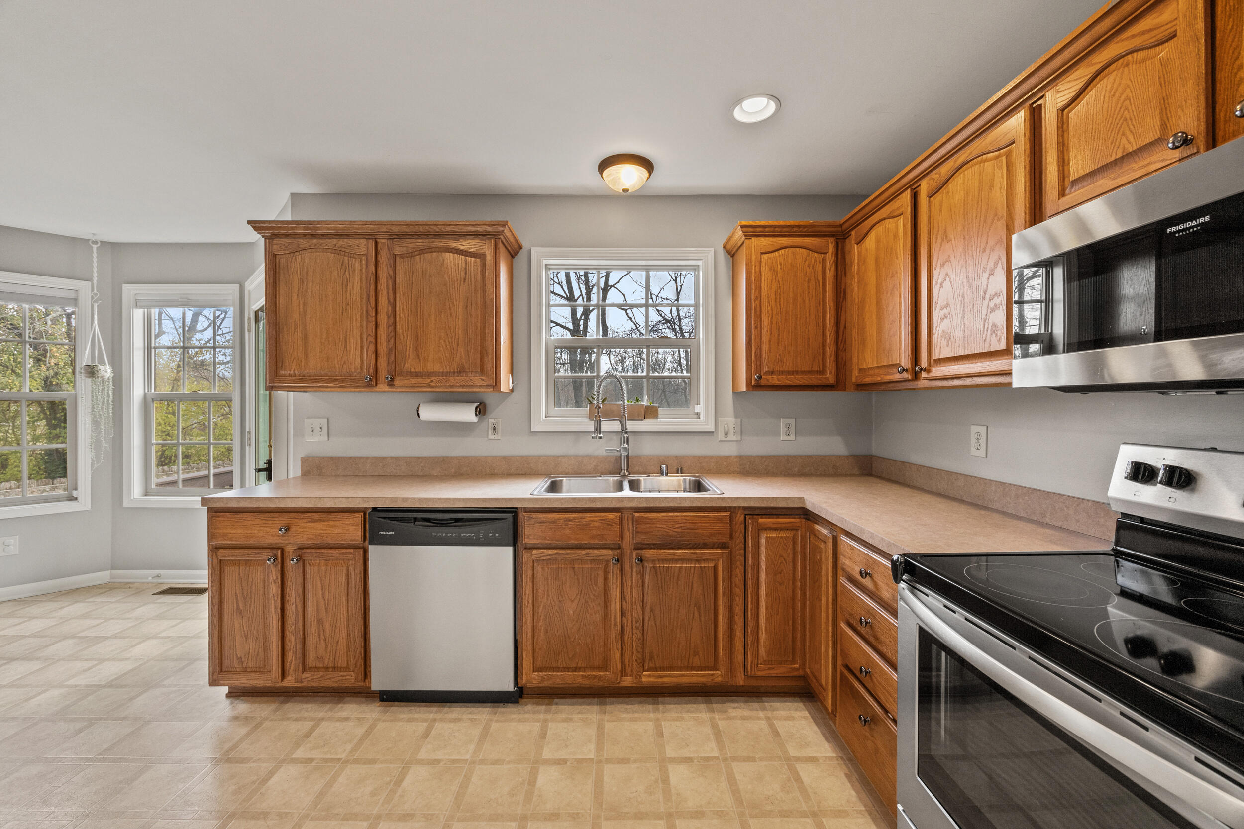 1777 Courtney Avenue