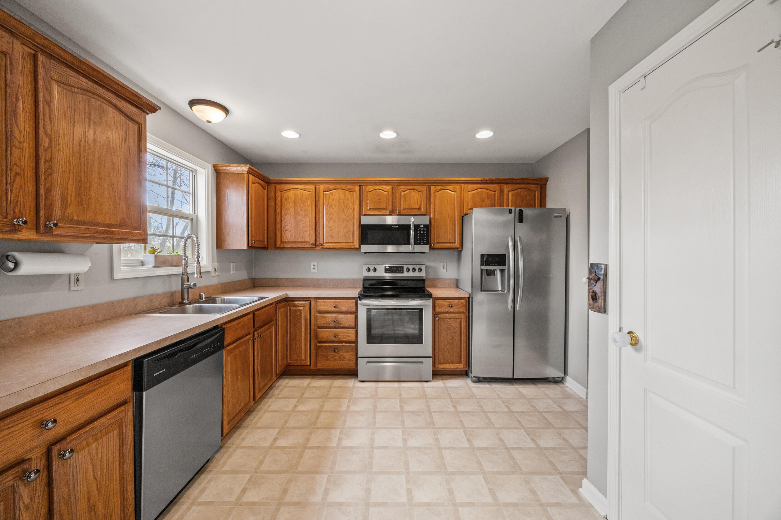 1777 Courtney Avenue