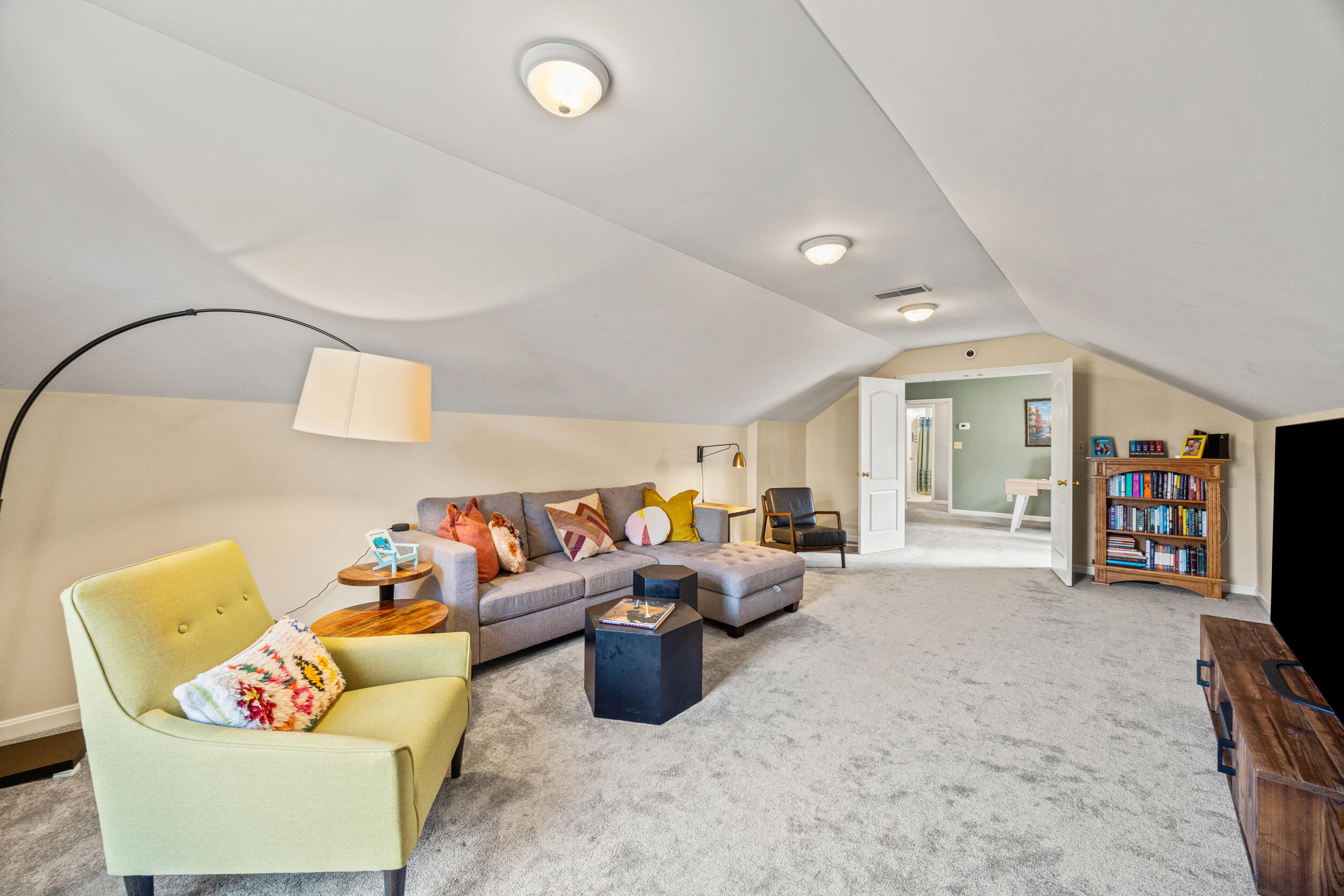 1777 Courtney Avenue